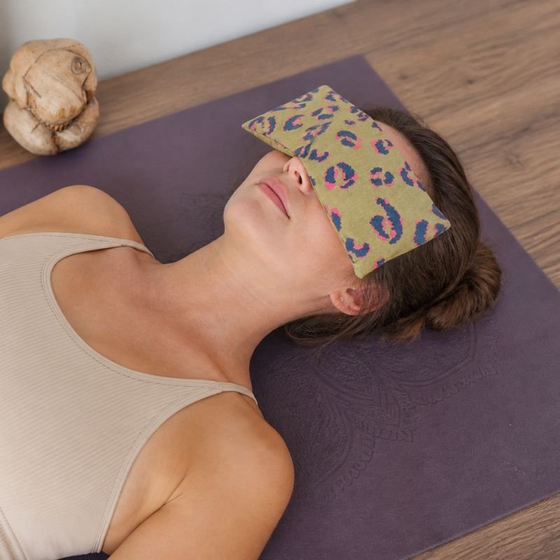 eye-pillow-yoga.jpg