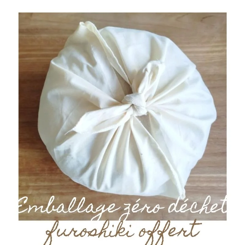 Emballage zéro déchet furoshiki offert.jpg