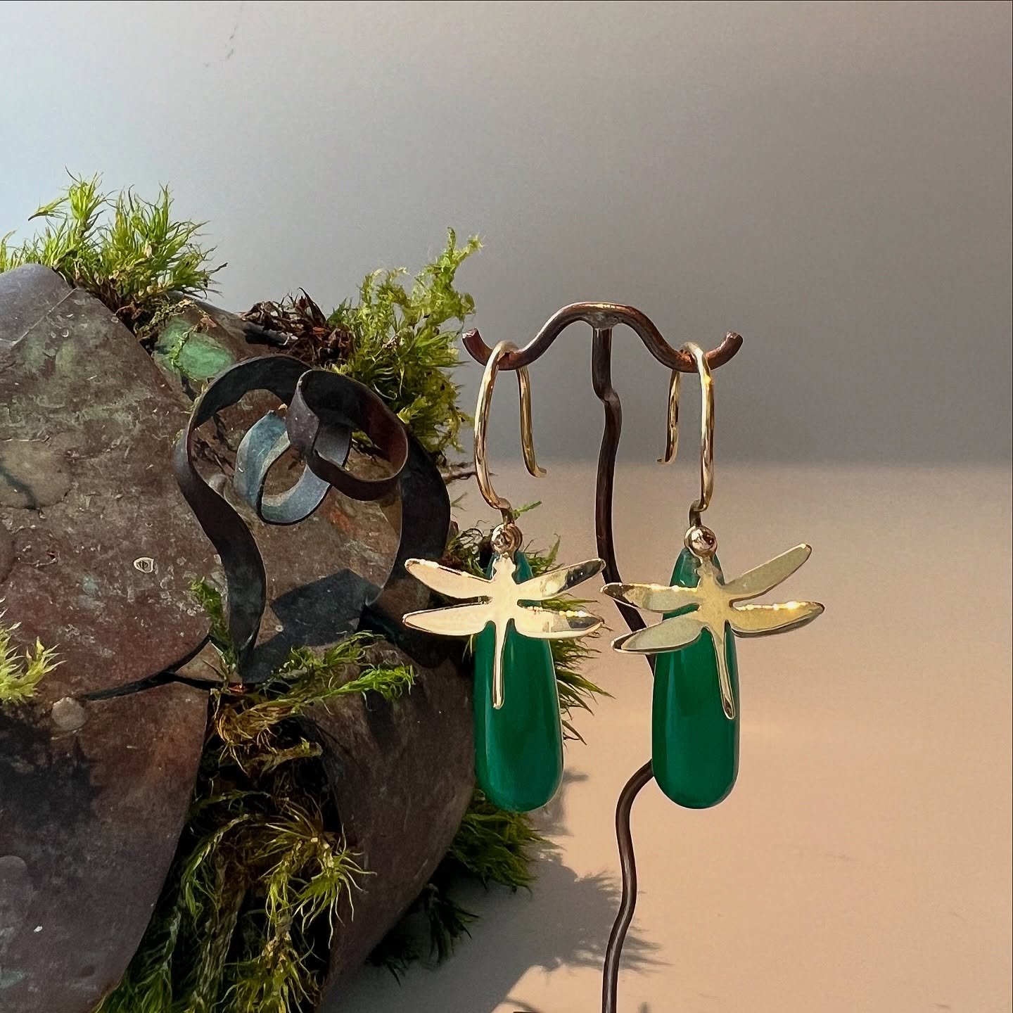 Happy Monday! 

#guldmakeriet #earrings #changes #instore #trollsl&auml;nda