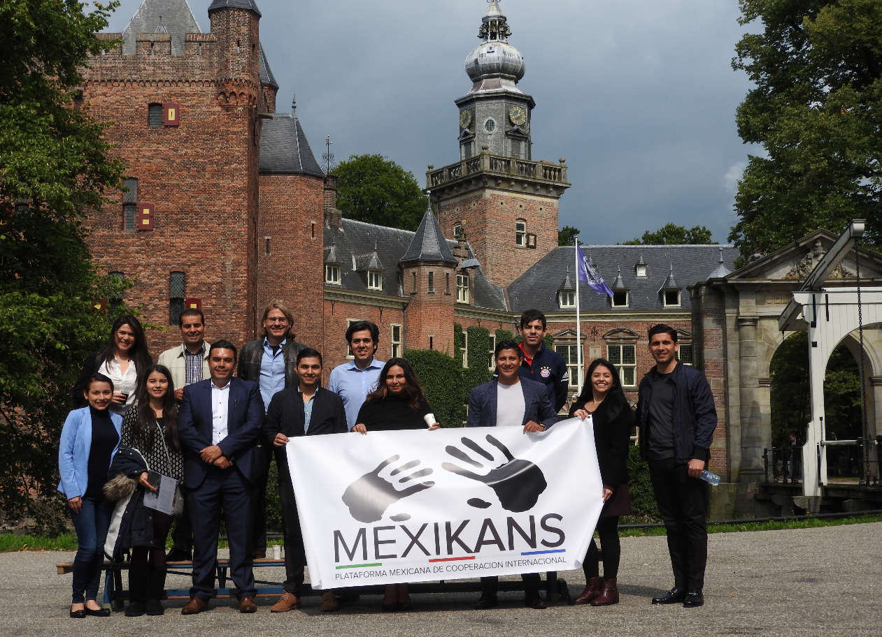 Universidad de Nyenrode.png