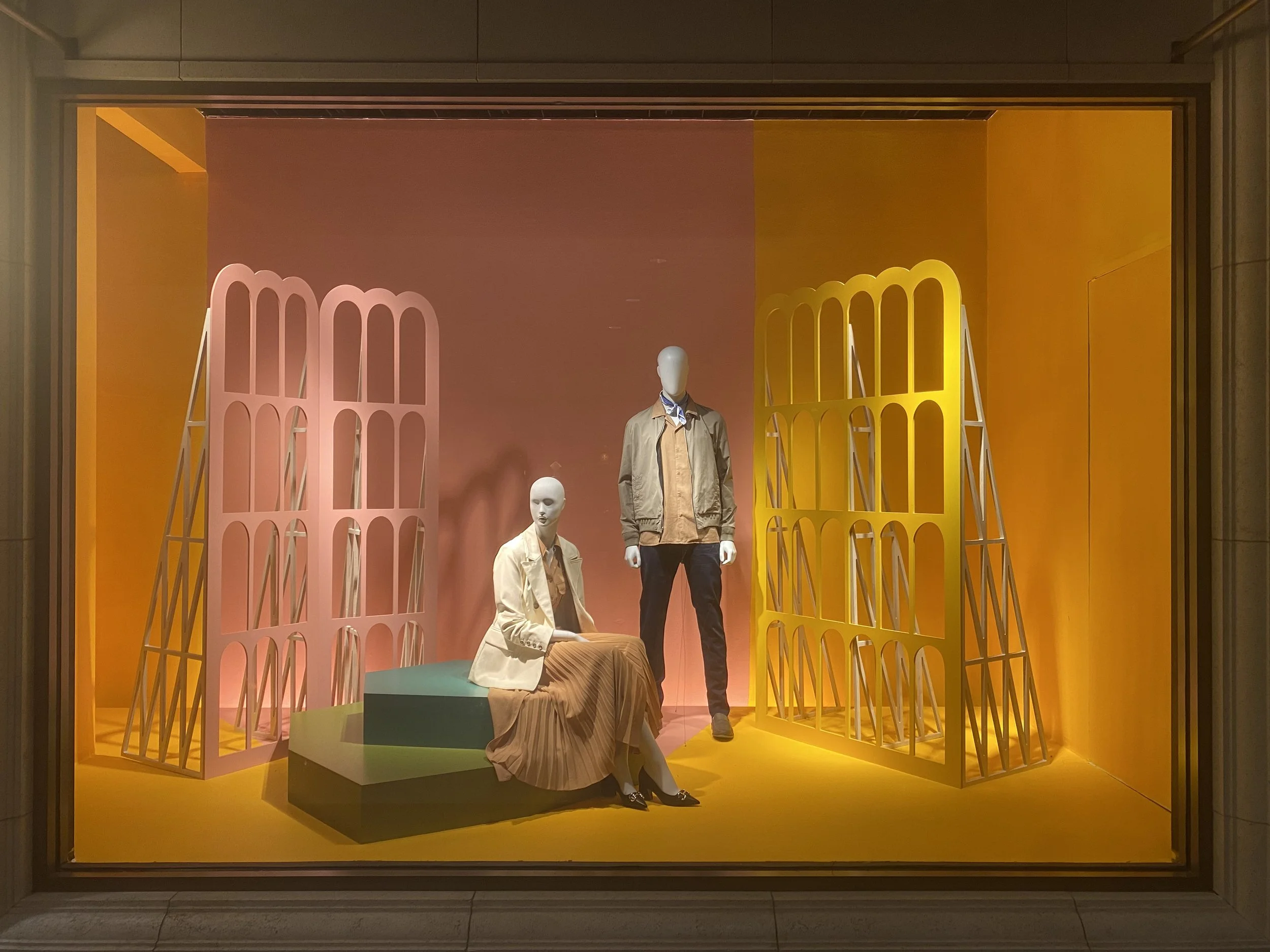 Windows. 
Pittsburgh, PA