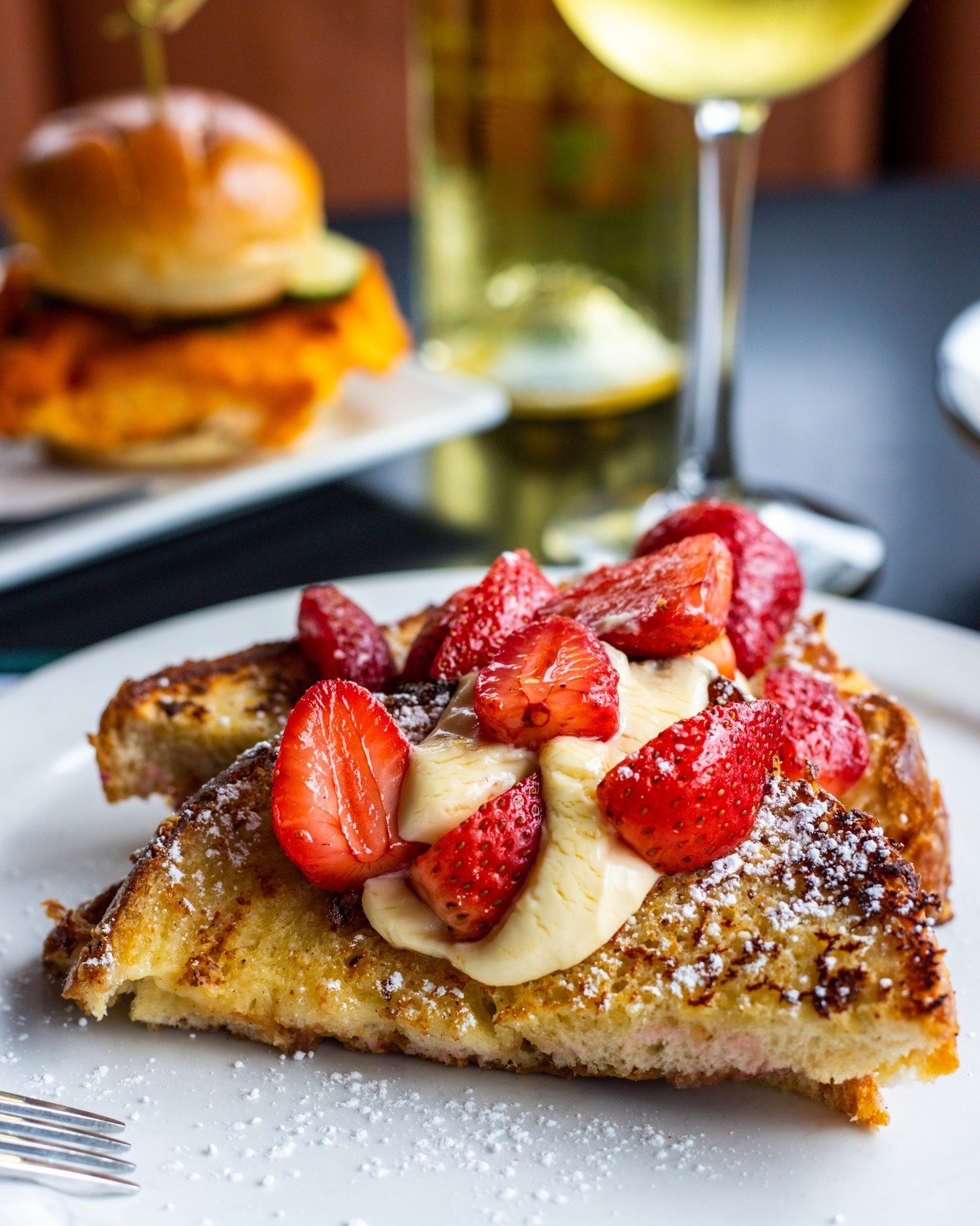 If you can't swing breakfast in bed this Mother's Day &mdash; swing by for All Day Breakfast at 24 Diner! 🥂🍓✨

#AustinFoodie #24Diner #AustinEater #365ThingsAustin #AtxBrunch #DowntownAustin #AustinBreakfast #MothersDayBreakfast #Austinites