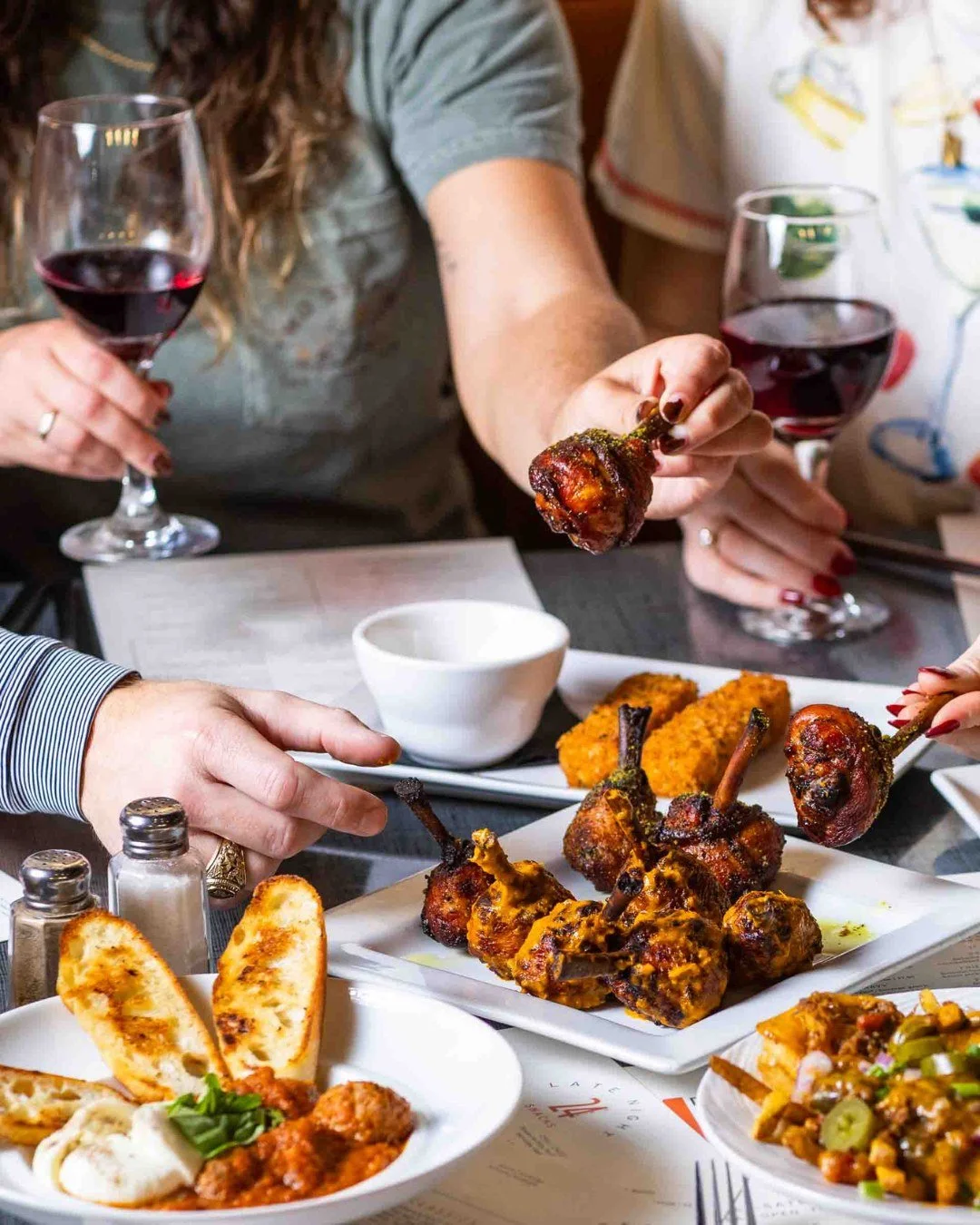 Chicken &amp; waffles?
A fried egg on everything?
Something you only eat after midnight?

Yeah. We&rsquo;ve got that.

#24Diner #ATXEats #DinerCravings #ComfortFoodGoals #AustinFoodies #EatLocalATX #FoodieFavorites