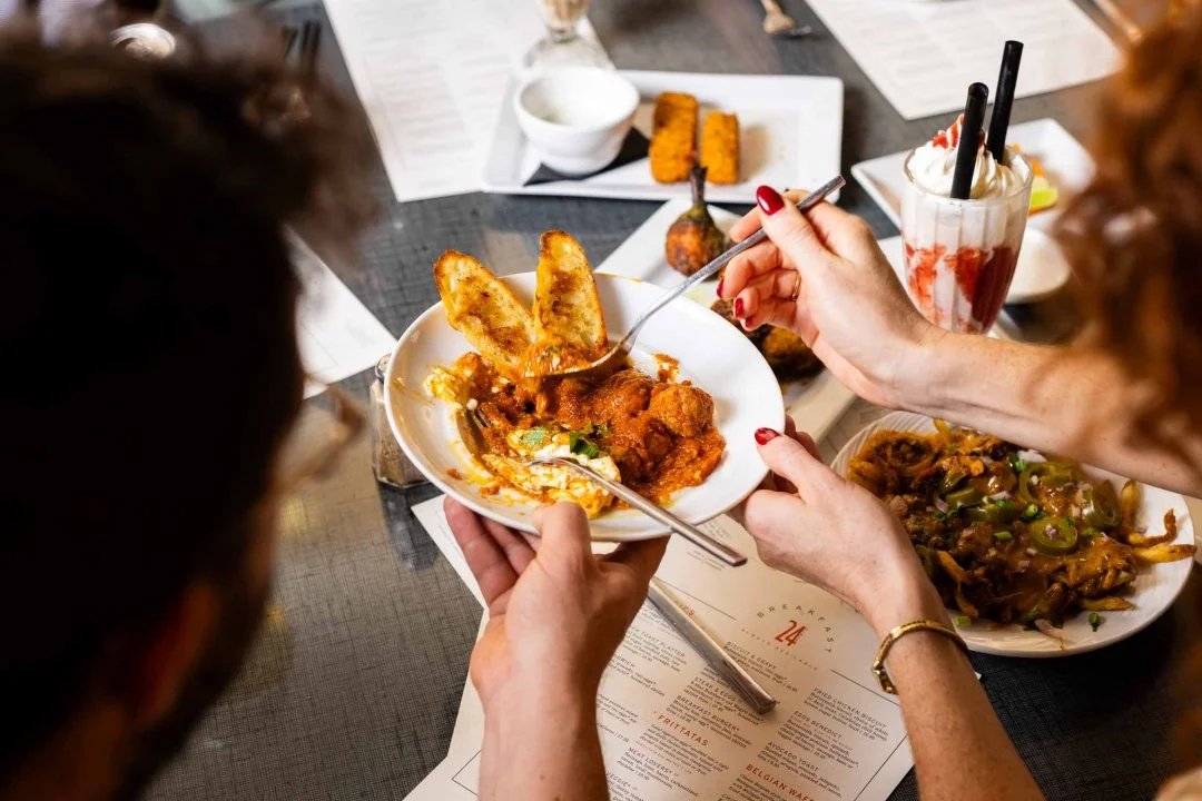 Four hours of happy hour. Every weekday. Corner of 6th and Lamar.

$4 austin beerworks
$5 house wine
$6 local drafts
$7 all appetizers
$8 cocktails

Monday - Friday | 3-7PM

#24Diner #HappyHourATX #AustinEats #ATXFoodies #ComfortFood