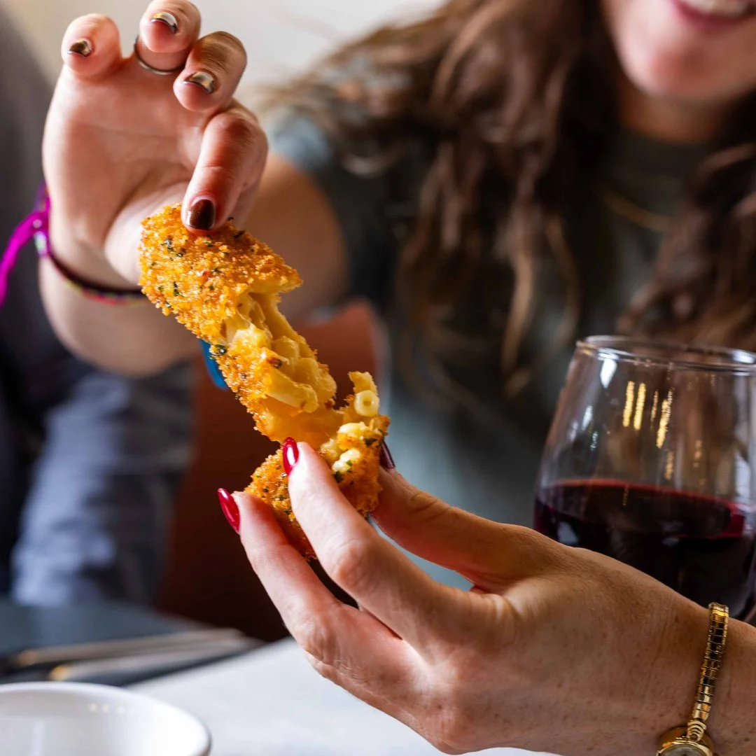 The correct order of operations: ᴛᴇᴀʀ, ᴅɪᴘ, ᴇᴀᴛ, ʀᴇᴘᴇᴀᴛ

Reminder, we&rsquo;re open 24 hours Thursday - Saturday and all night Wednesdays!

#24Diner #ATXFoodie #ComfortFoodATX #AustinEats #LateNightBites