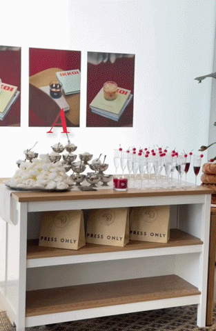 CHERRY CANDLE.gif