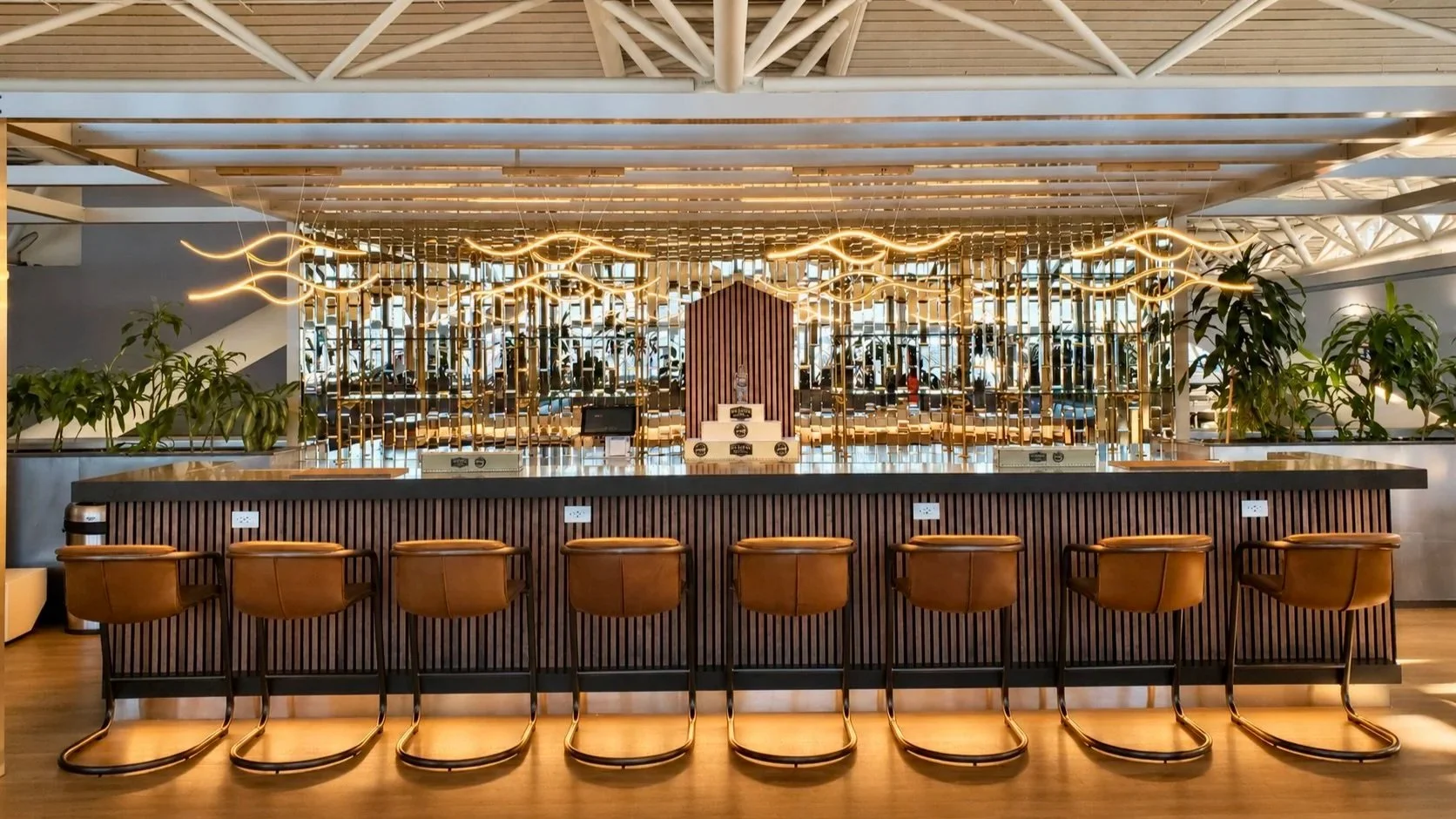 After+tuned+Lounge+Bar+Interior.jpg