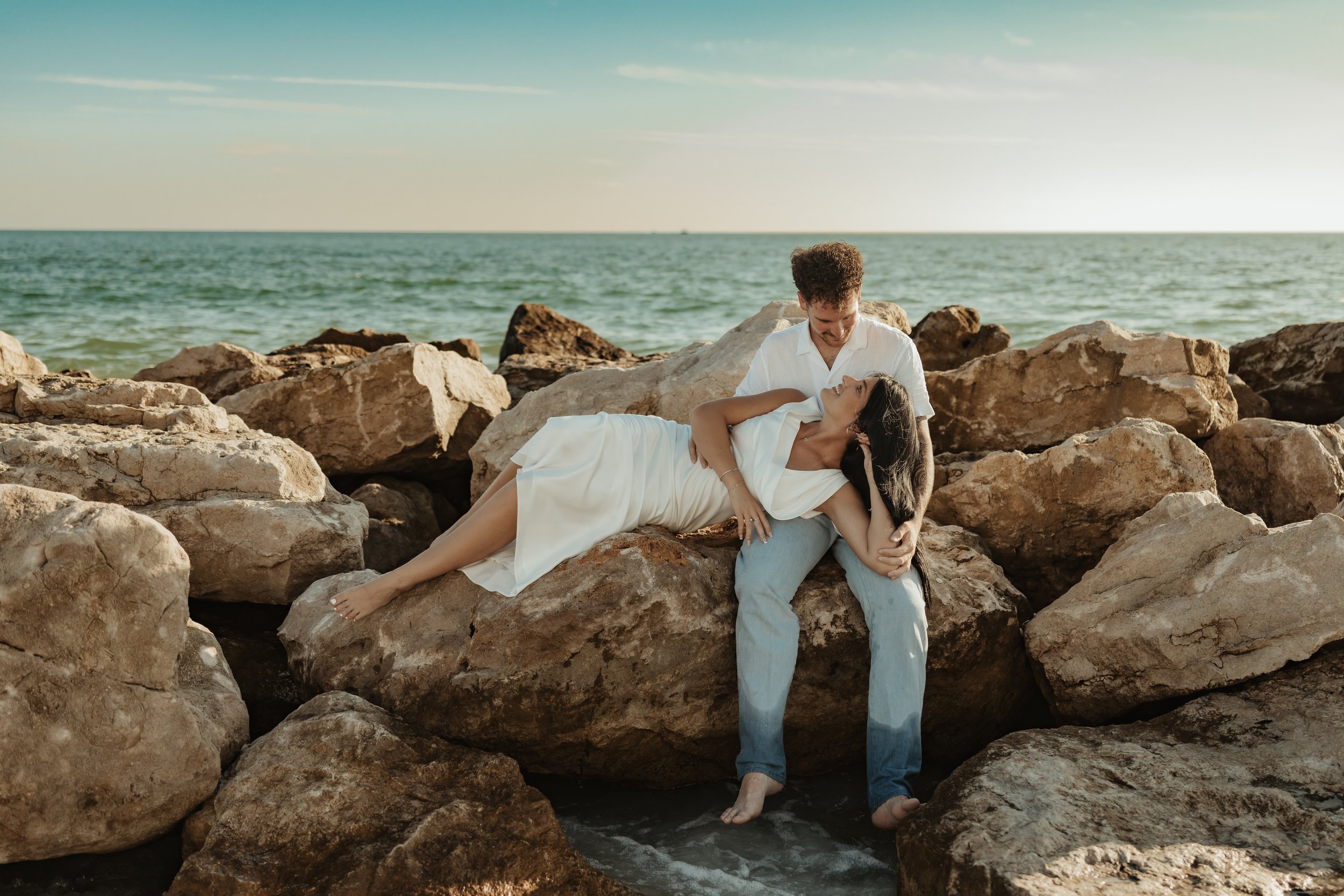 The Ultimate Guide to Family &amp; Couples Photos in Tampa Bay (Best Locations, Times &amp; Tips)