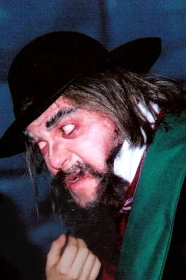 as-fagin-in-22oliver22.jpg