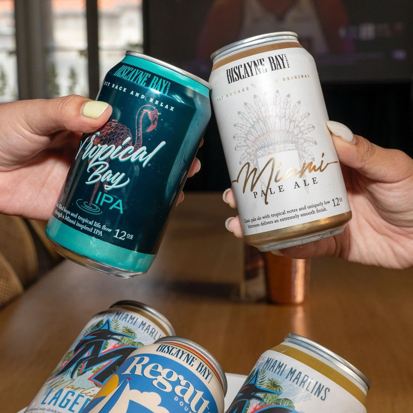 No bad plays when the beer&rsquo;s this good 🍺🏈 Touchdown with us today, Miami Dolphins vs. Cleveland Browns!