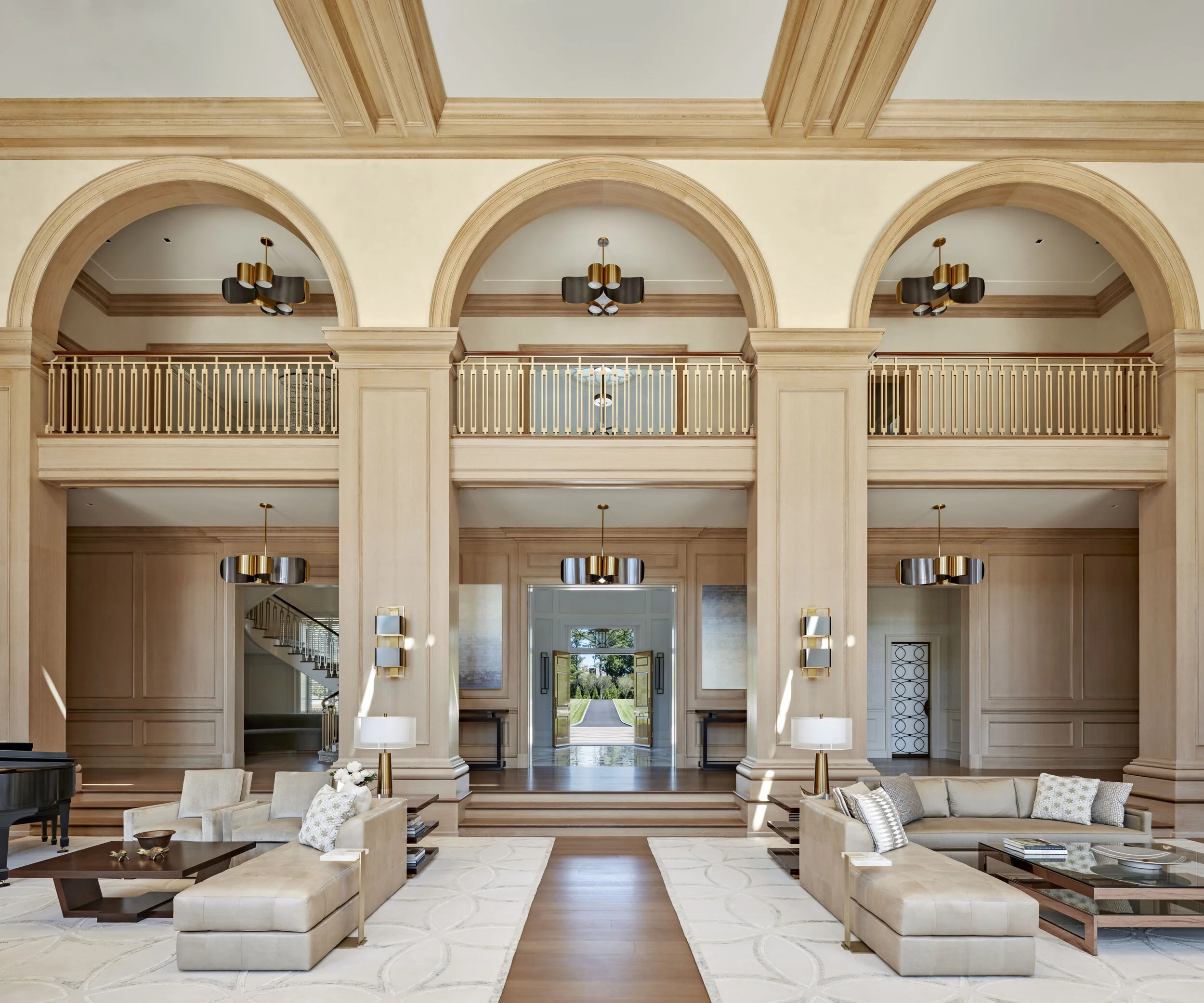 Colonial home in Greenwich CT, base molding millwork