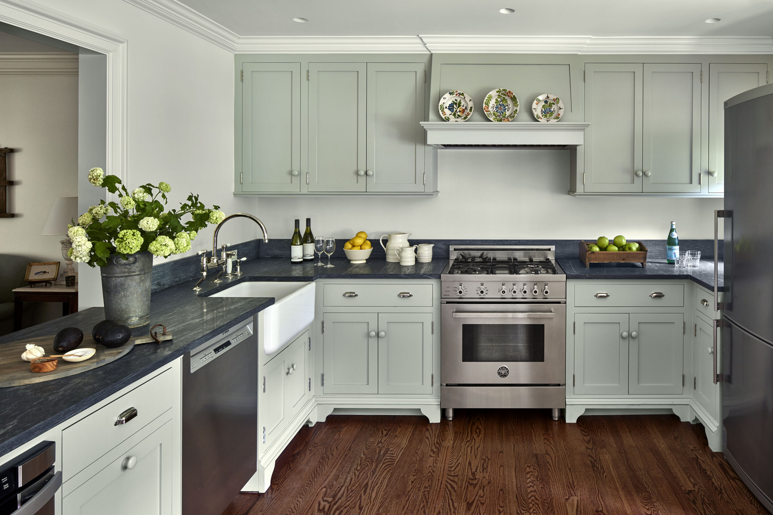 Shingle style home in Greenwich CT, kitchen with beamed ceiling