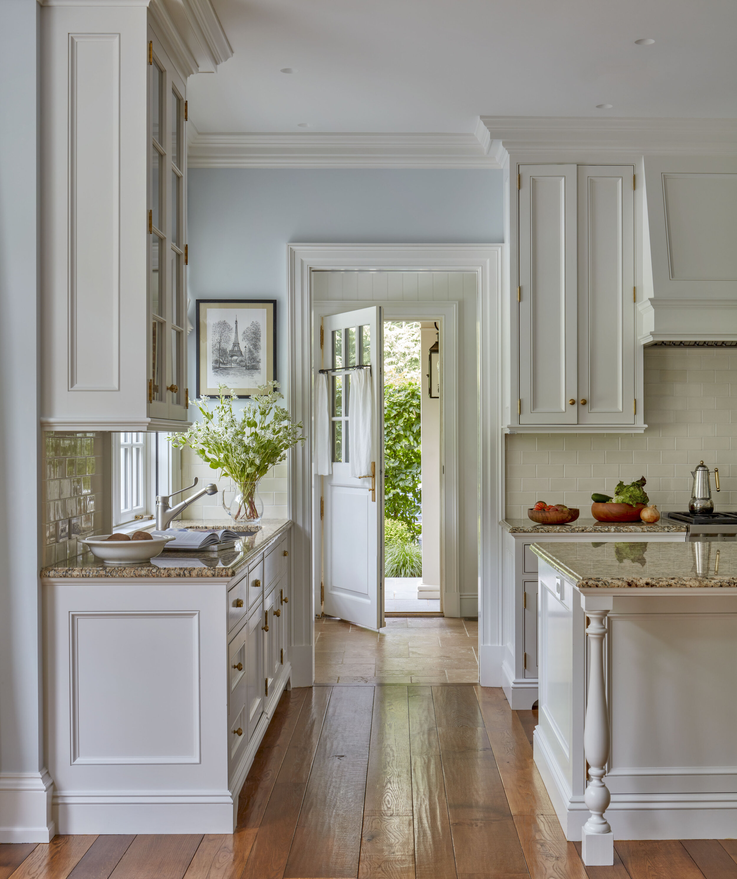 Georgian home in Greenwich CT, kitchen range surround detail
