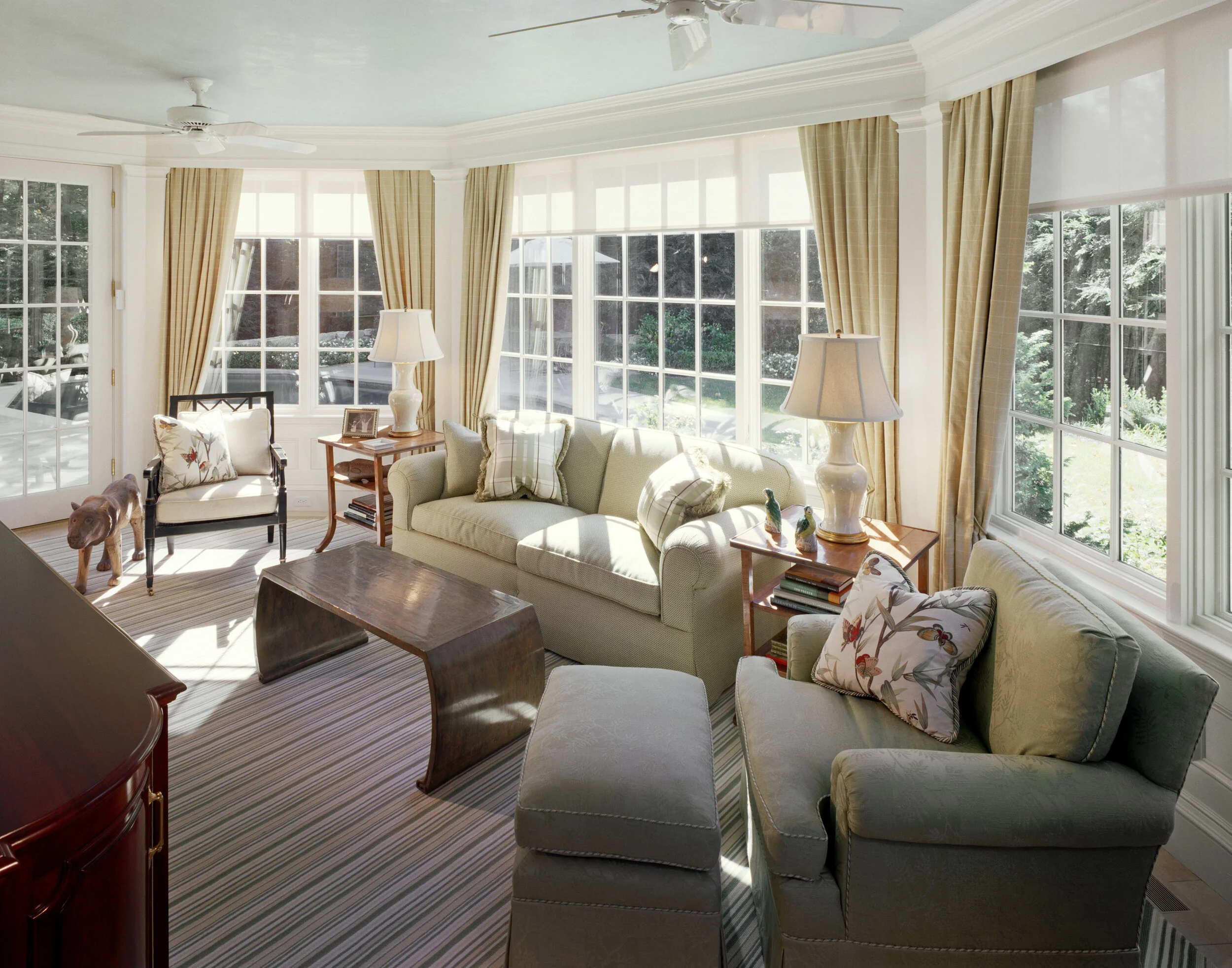 Colonial home in Greenwich CT, sunroom living space
