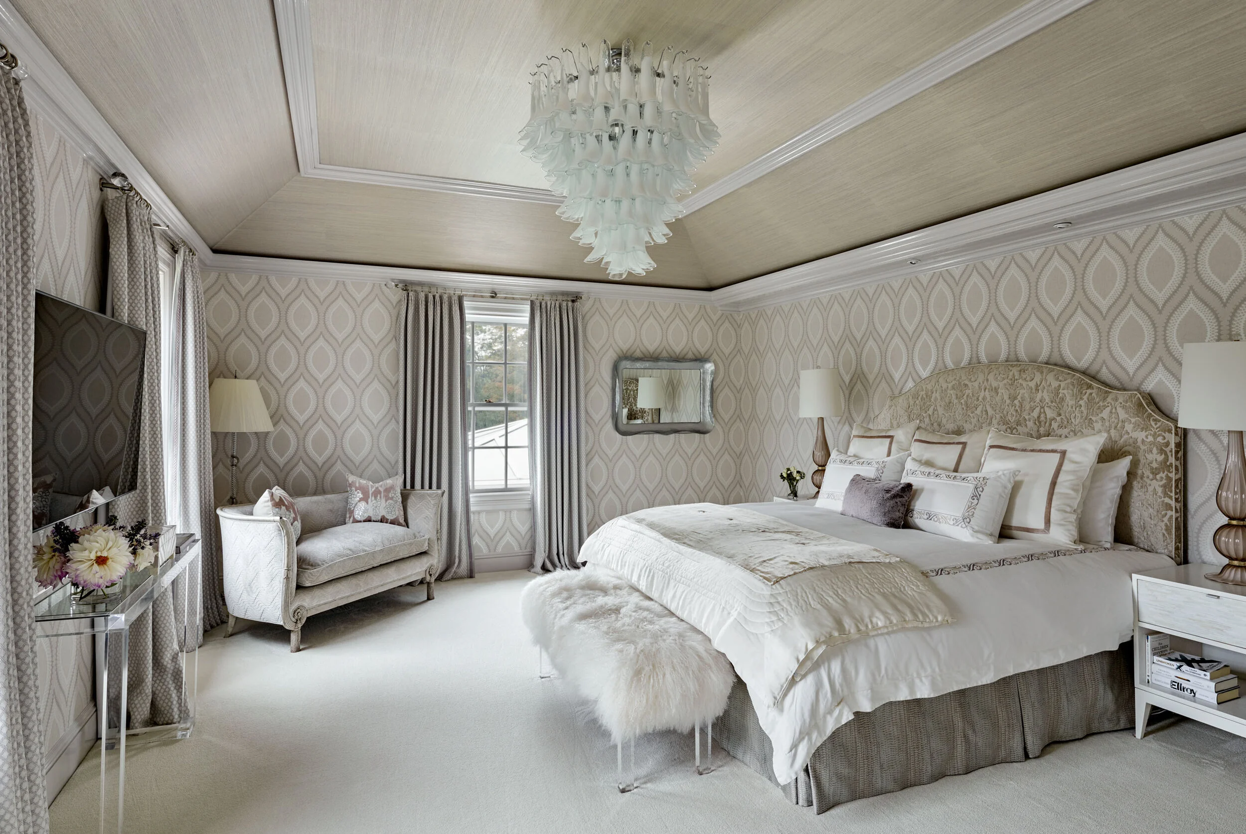 Colonial home in Greenwich CT, children's bedroom