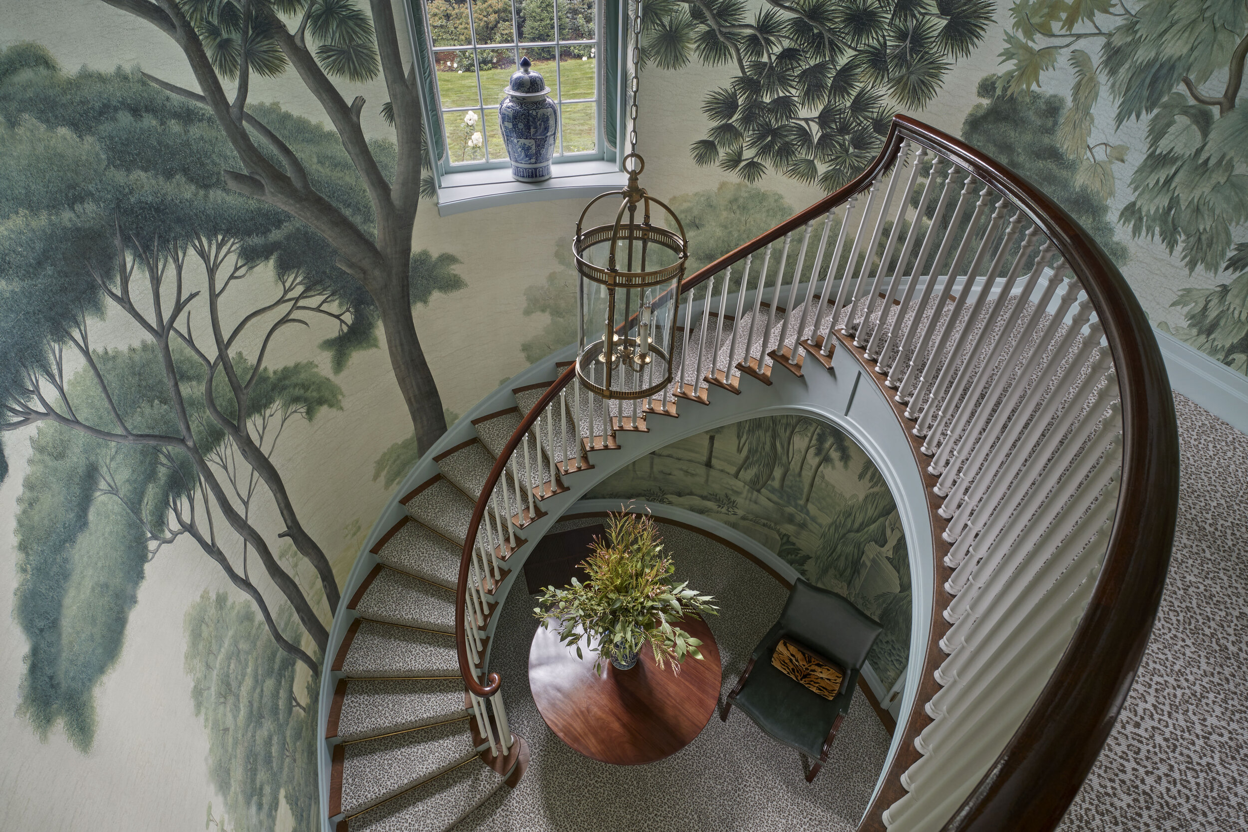 Georgian colonial home in Greenwich CT, staircase mahogany railing