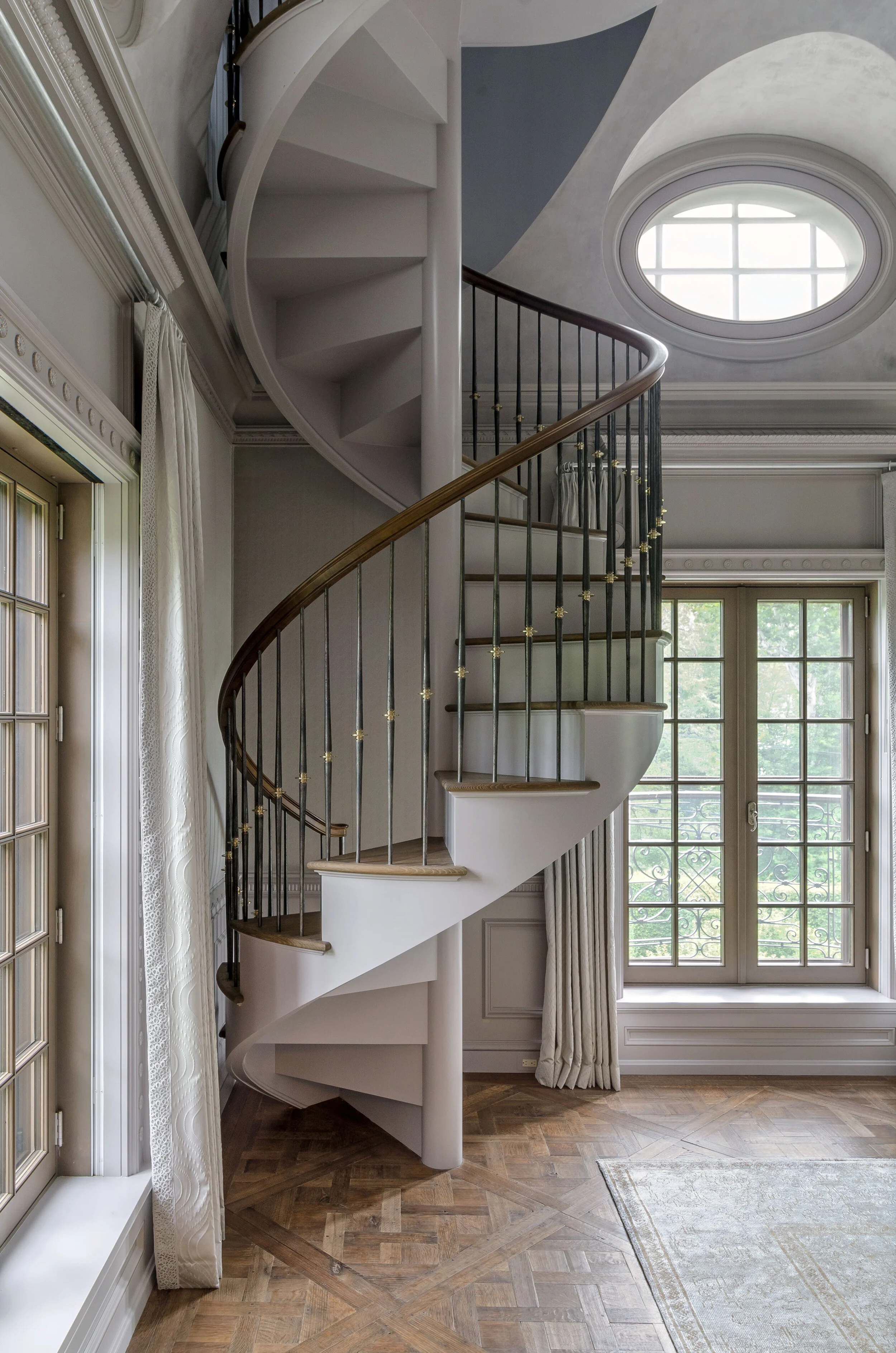 Georgian home in Greenwich CT, staircase with runner carpet