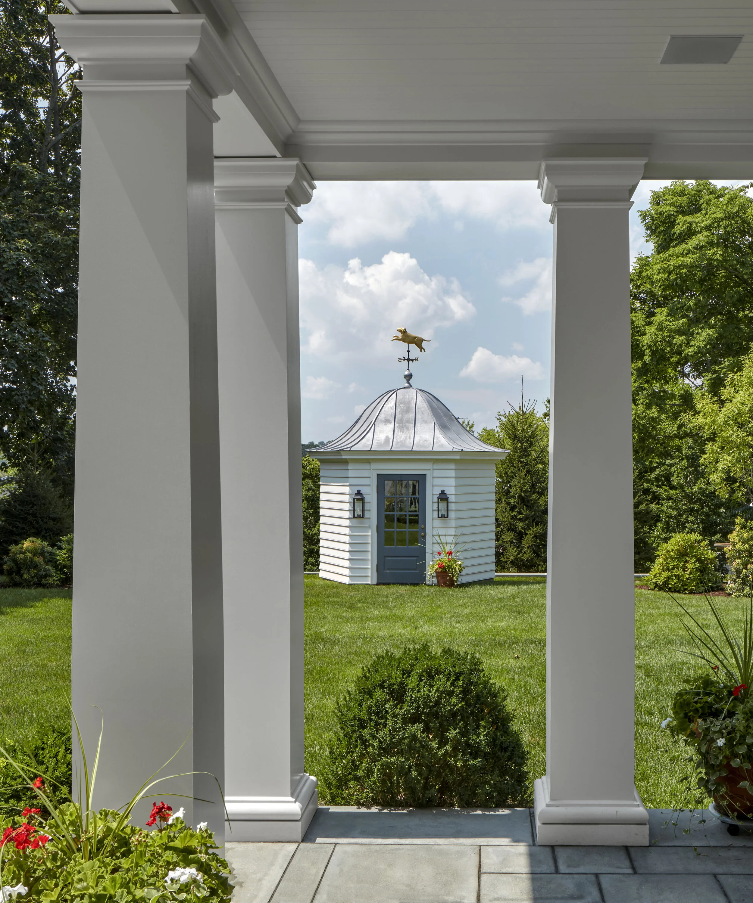 Georgian home in Greenwich CT, outdoor walled garden detail