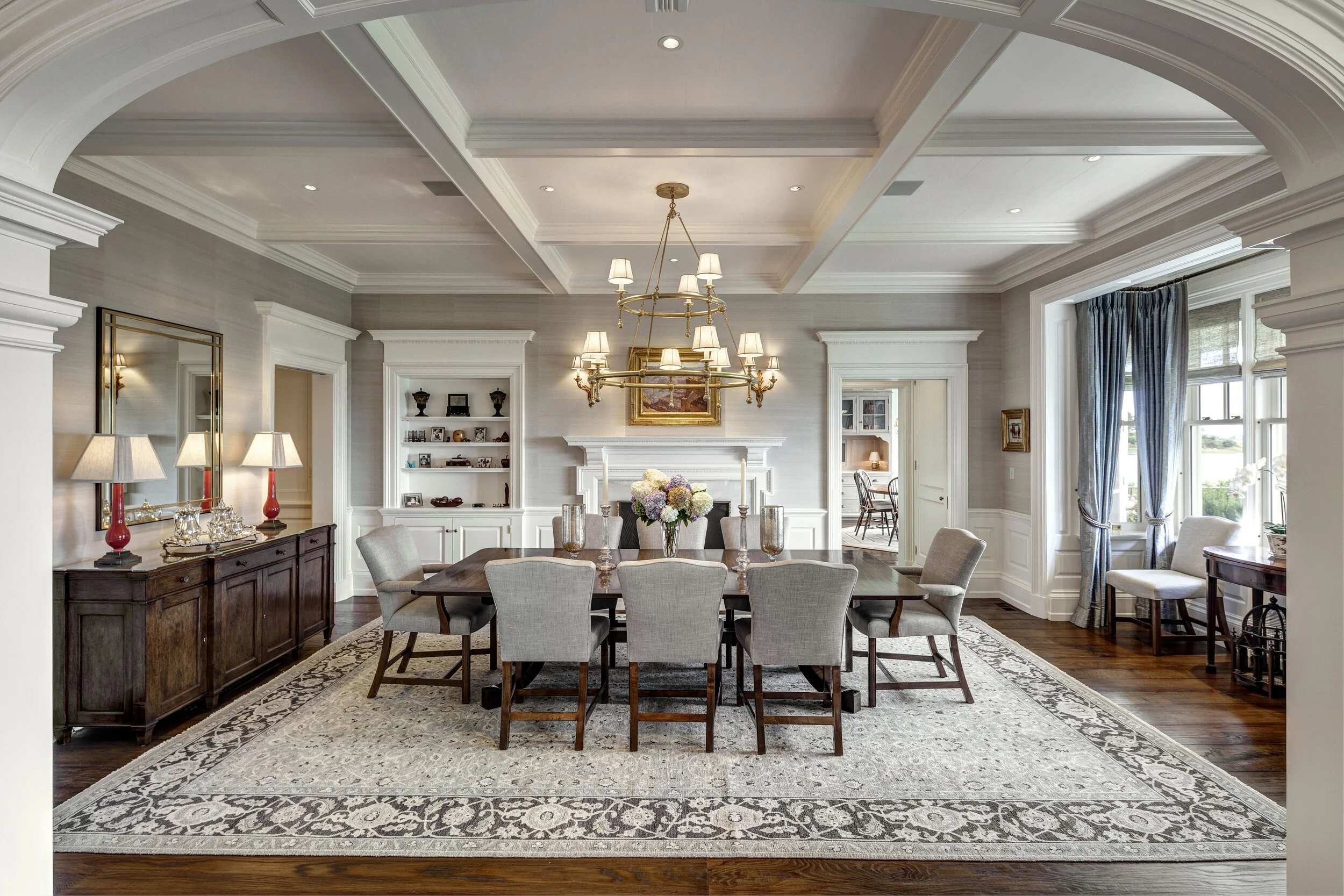 Georgian home in Greenwich CT, formal dining room