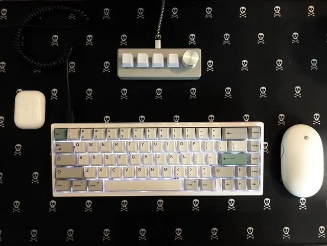 user2.jpg