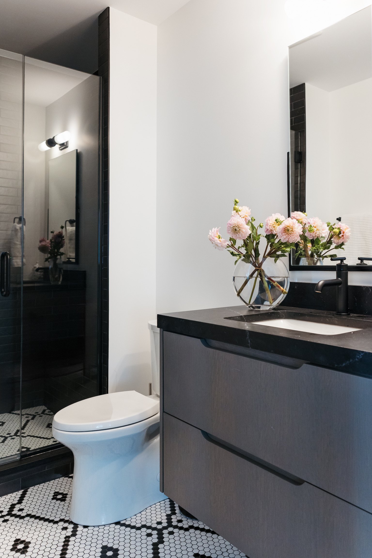 artesian_Designs_guest_bathroom_hex_tile_Design.jpg