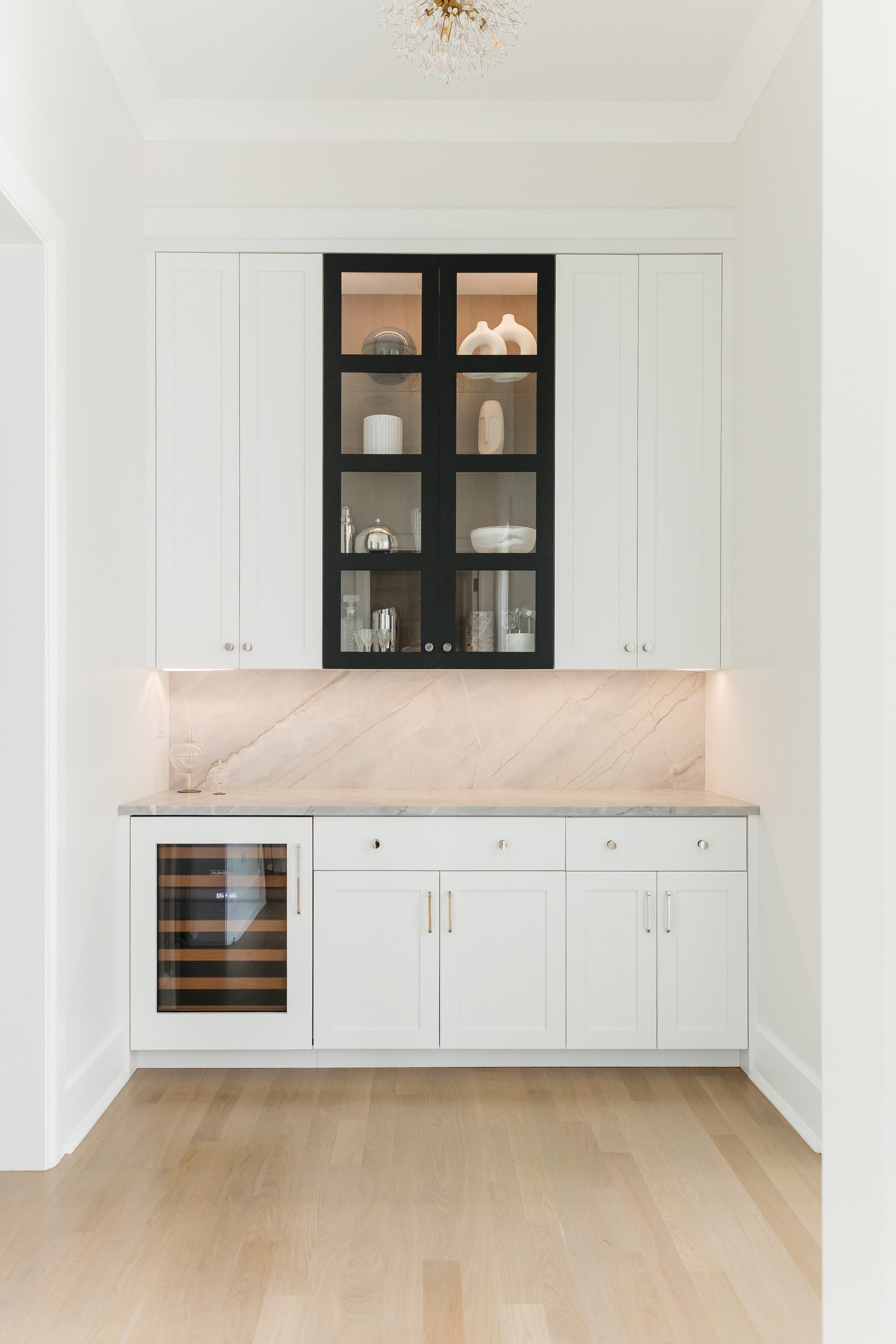 Artesian_Designs_White_Kitchen_wood_island_blackdoors_quartzite_butlers_pantry.jpg