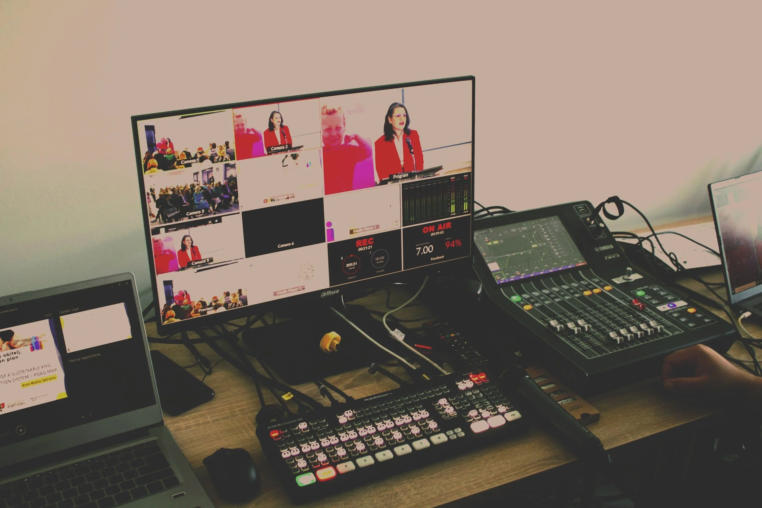 Streamripping democracy