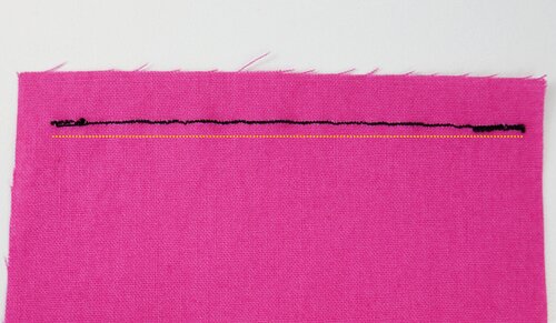 The shortest stitch length on the Singer Patchwork 7285Q sewing machine.