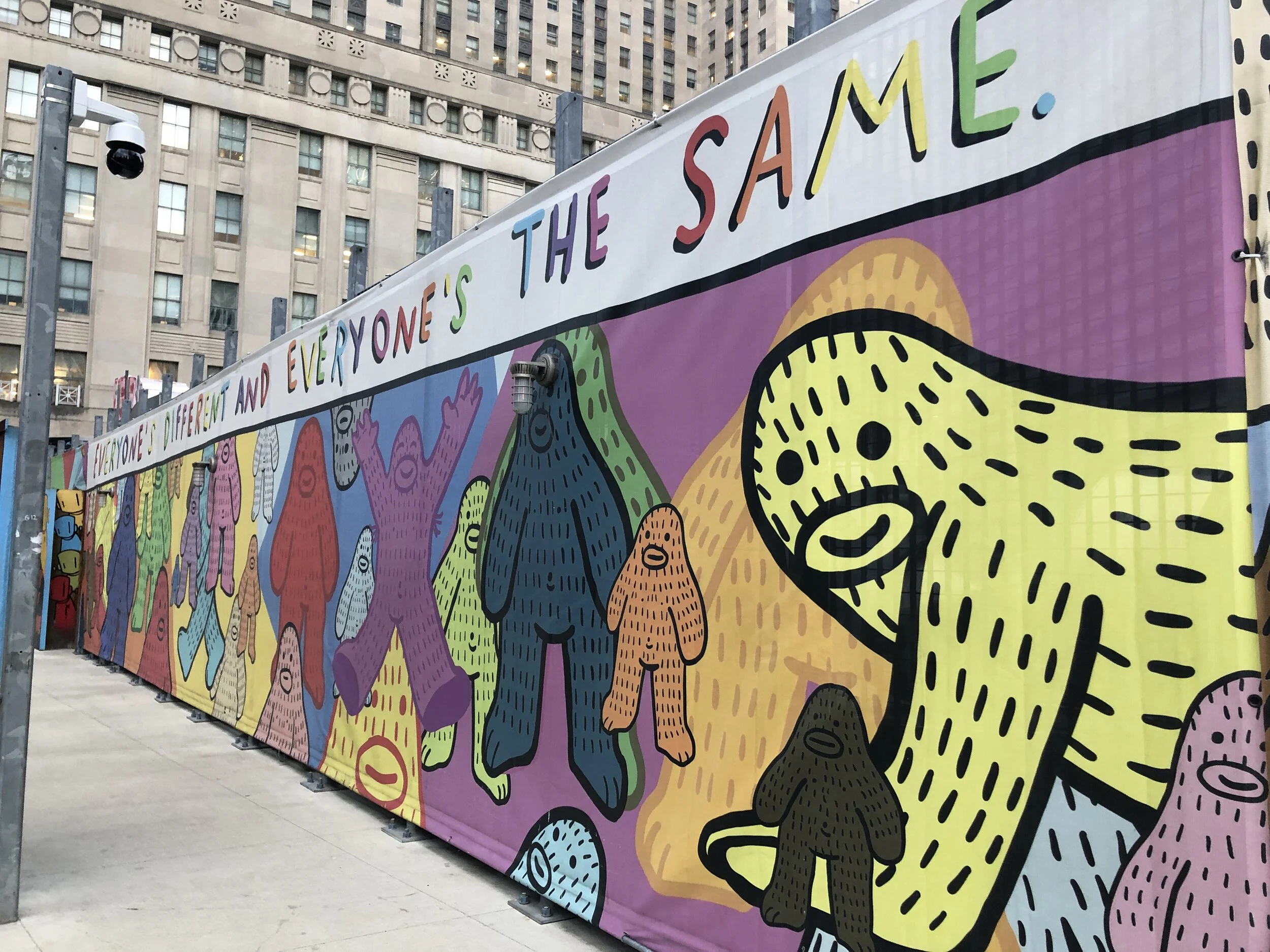 Mural near the world trade centers down town by Frank Ape. I’ve seen some of the artist’s work in Brooklyn as well. Such a pleasant figure 🐵