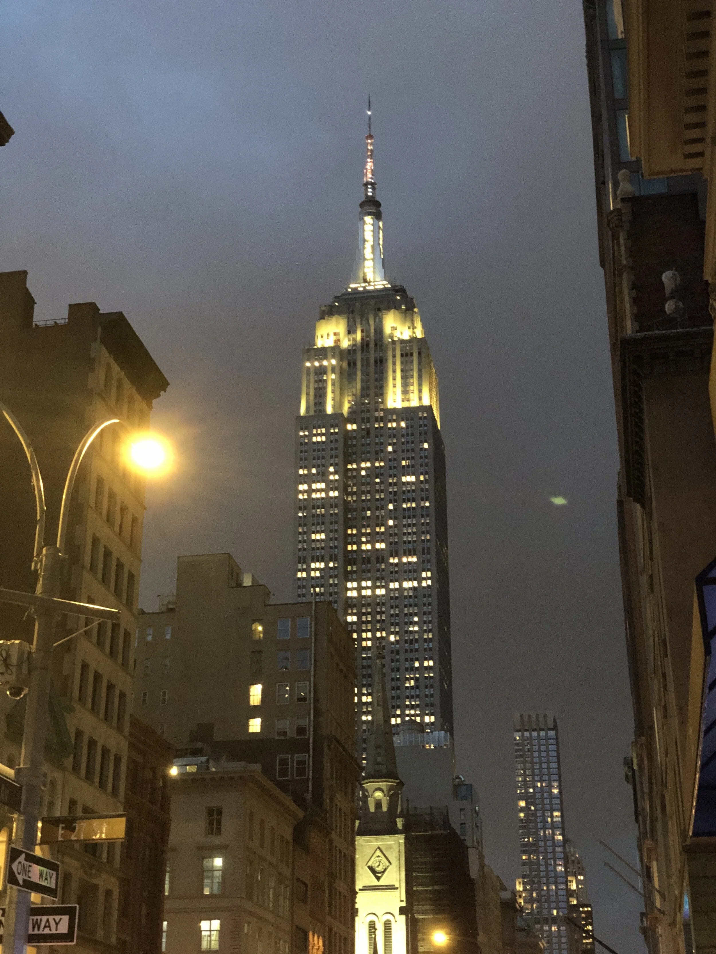 Arrived a lil late to K town. It had started raining. Took a pic of the Empire state building. Looks a lil evil right here