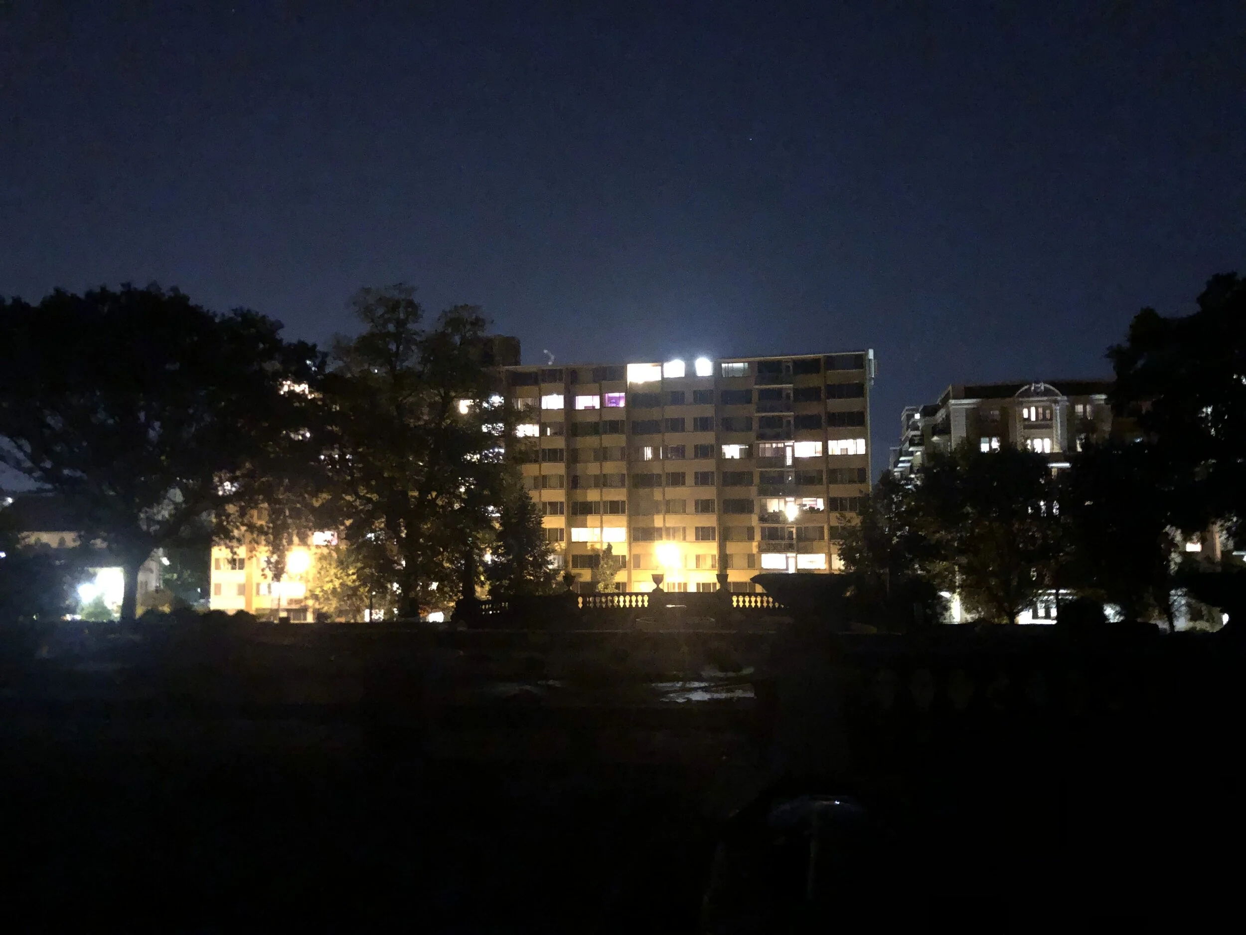 The view from Meridian Hill Park. Doesn’t this kind of look like unit 1?