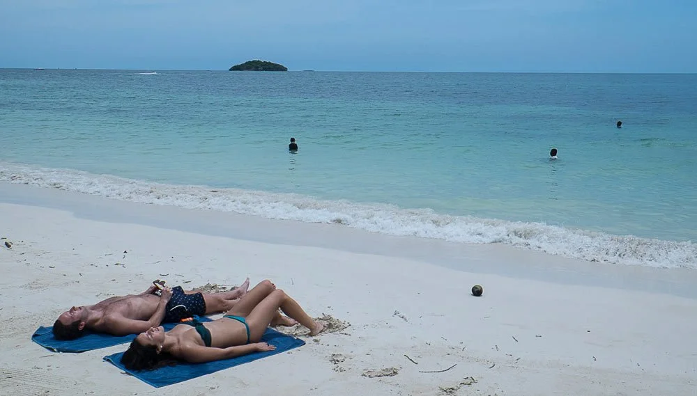 this-is-cartagena-tours-and-experiences-island-hopping-in-style-3.jpg