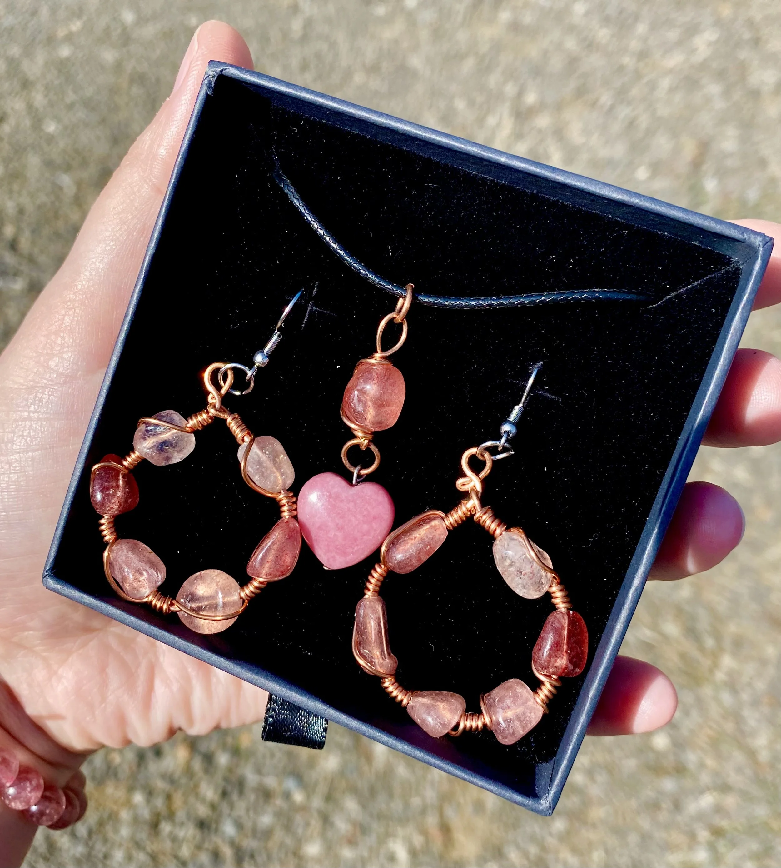 Strawberry Quartz Set