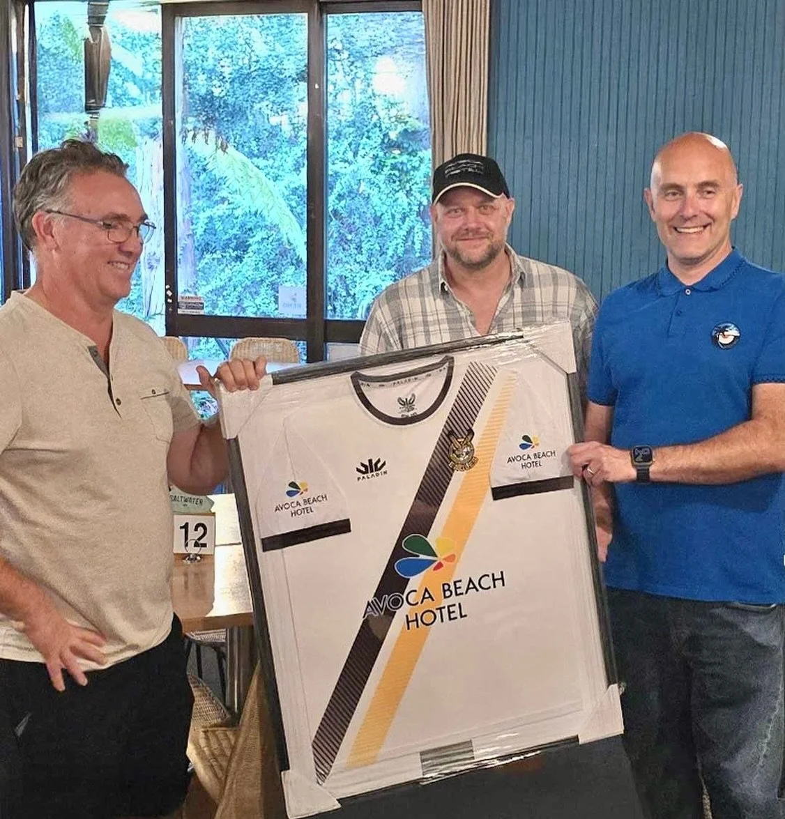 Pete (and we all)) appreciated the thank you gift from the check that it turned minor into @uminaeagles football club one of our sponsored community partners. 🙌 We hope you guys had a great season ⚽️ and you enjoyed your celebration at your favourit