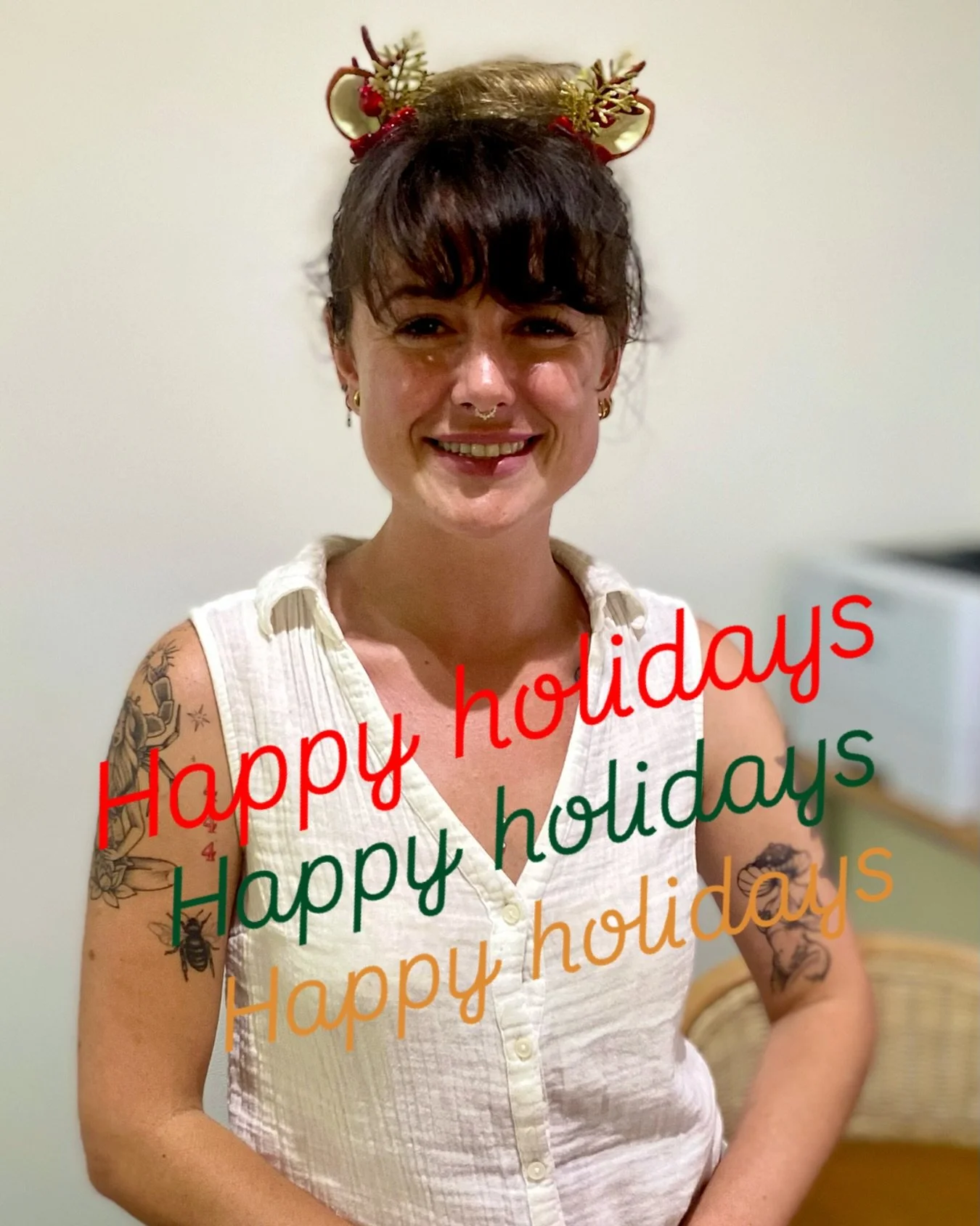 The big day might be over but Sarah &amp; the rest of the team are keeping the holiday vibe alive at ABH! We&rsquo;d love to see you for a post Christmas tipple or take advantage of our all-day dining from 7.00am at @treetopscafeavocabeach through to