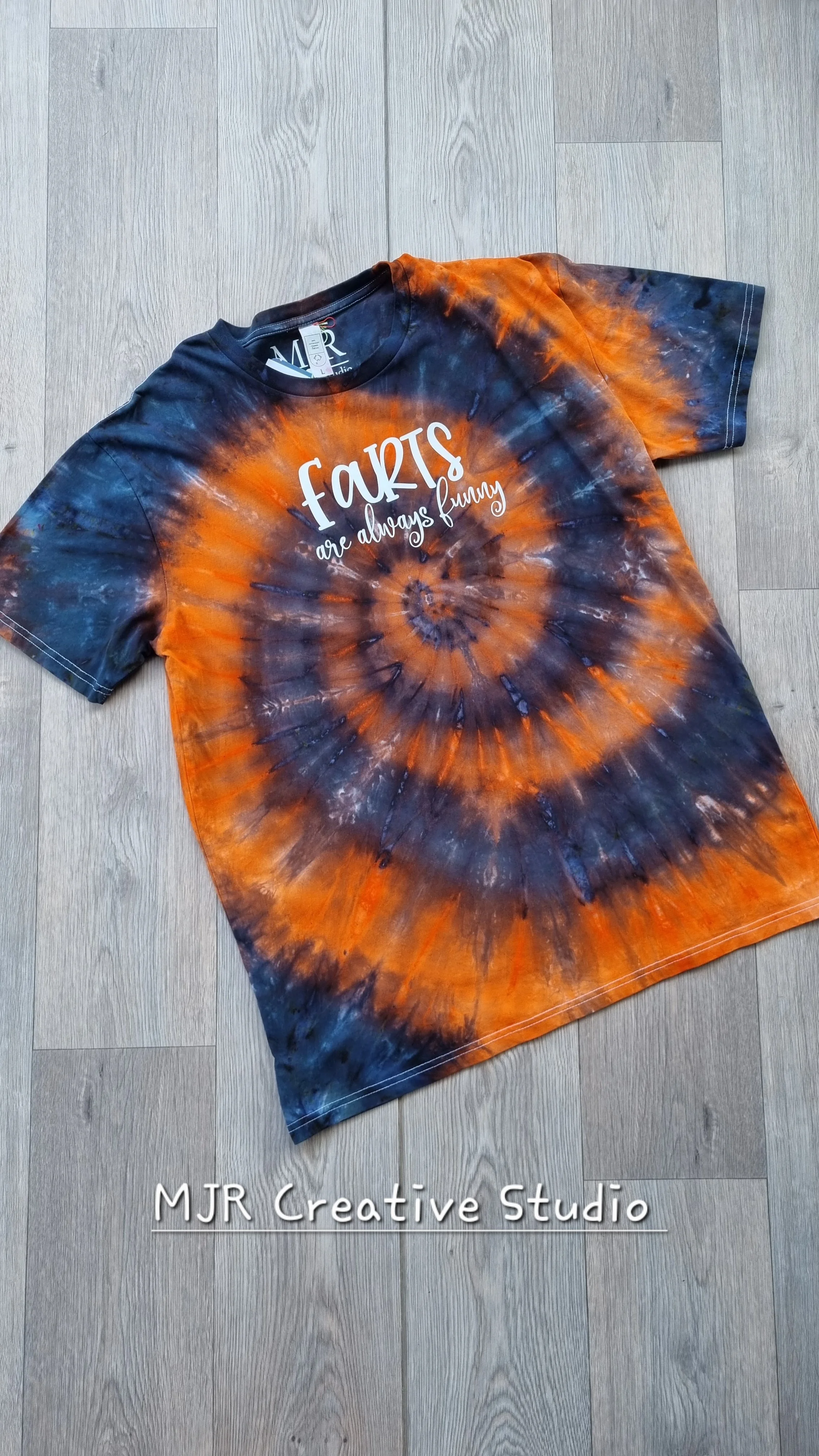 Farts are funny Adult size L T-Shirt