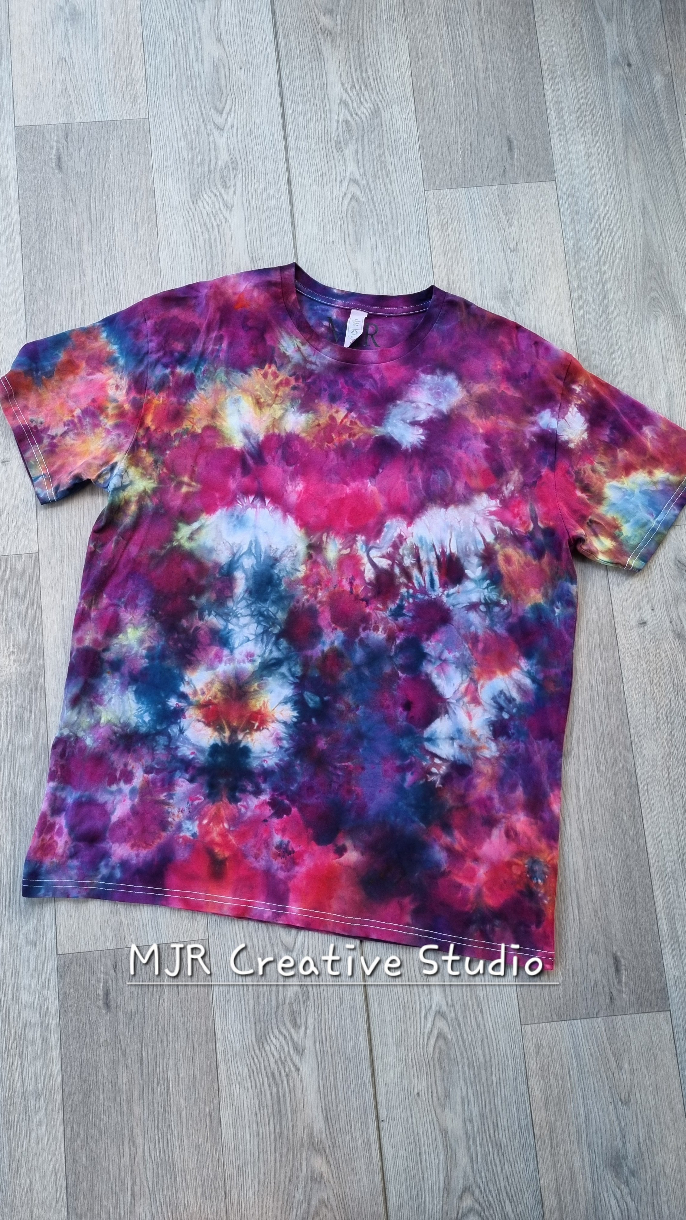 Bold Marble Adult shirt size XL