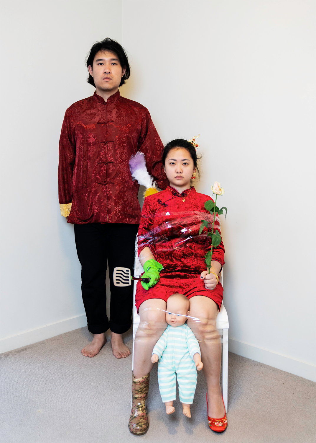 Fetter, Chinese culture, marriage, staged photography, self-portraiture.
