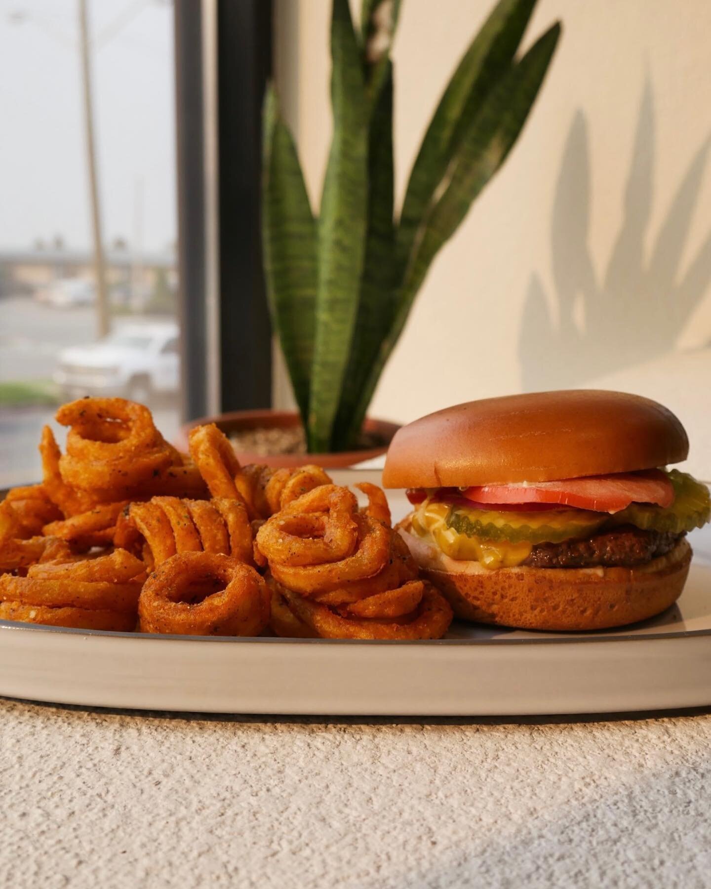 HAPPY BURGER DAY! 🍔 

That&rsquo;s right, folks. Every Thursday at the Columbia we go burger crazy with our favourite burger creations. Join us for the ultimate combo&hellip; Beer, Burger and Curly fries for just $14. 

Reserve your table now to sec