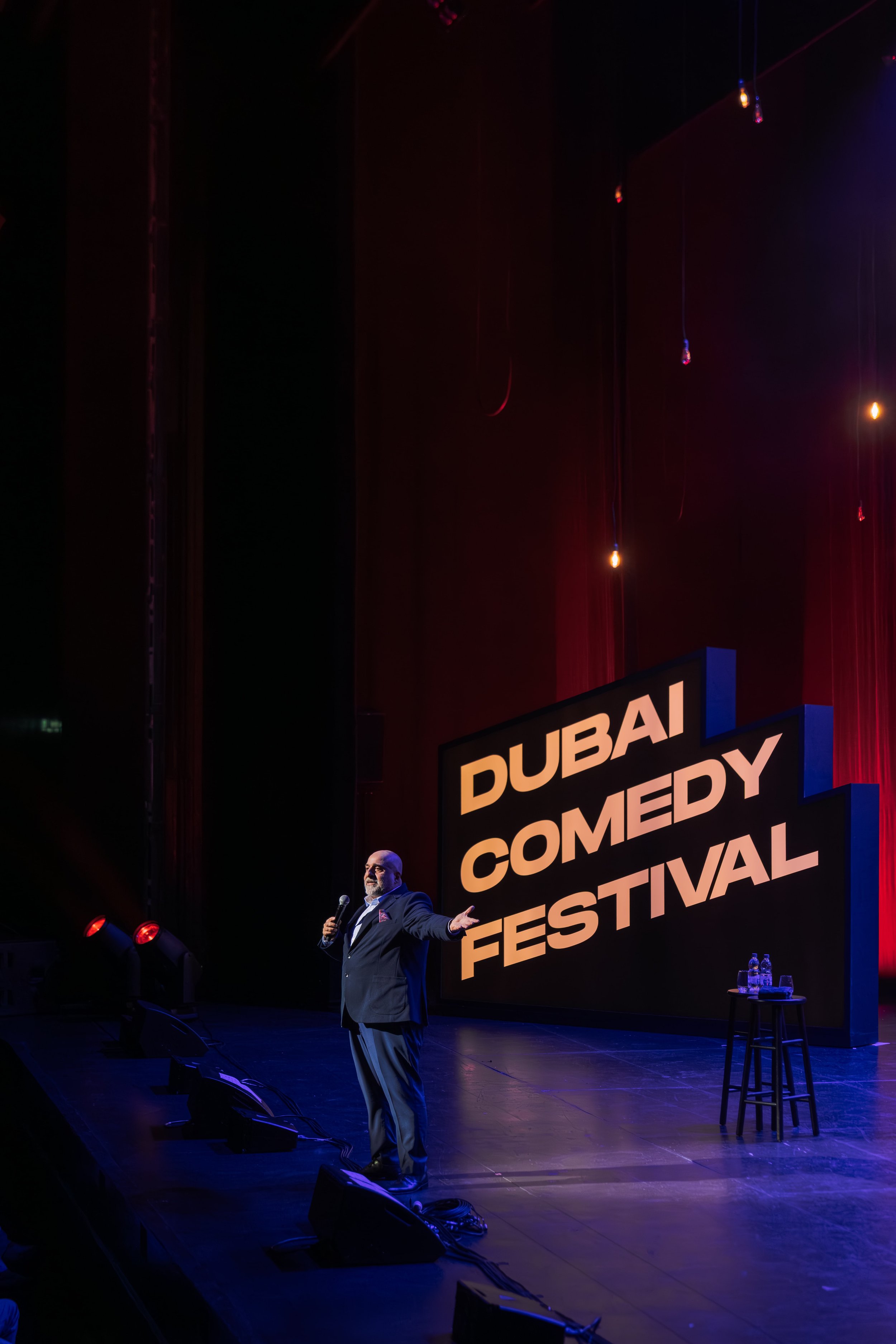 OMID DJALILI_1-min.jpg