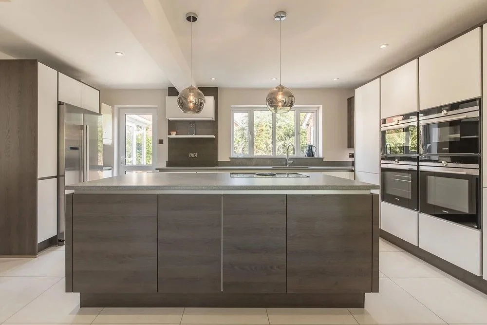 CONTEMPORARY WHITE & GREY  KITCHEN IN ST ALBANS