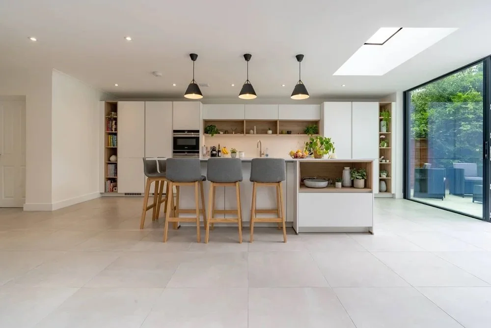 WHITE & OAK KITCHEN IN THE RIDGEWAY