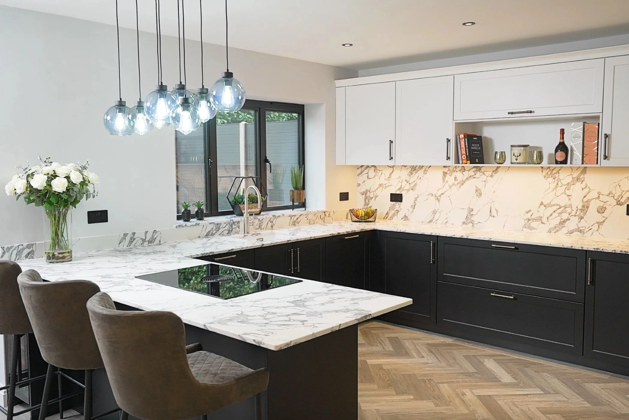 BLACK CONTEMPORARY SHAKER KITCHEN IN CHISWELL GREEN