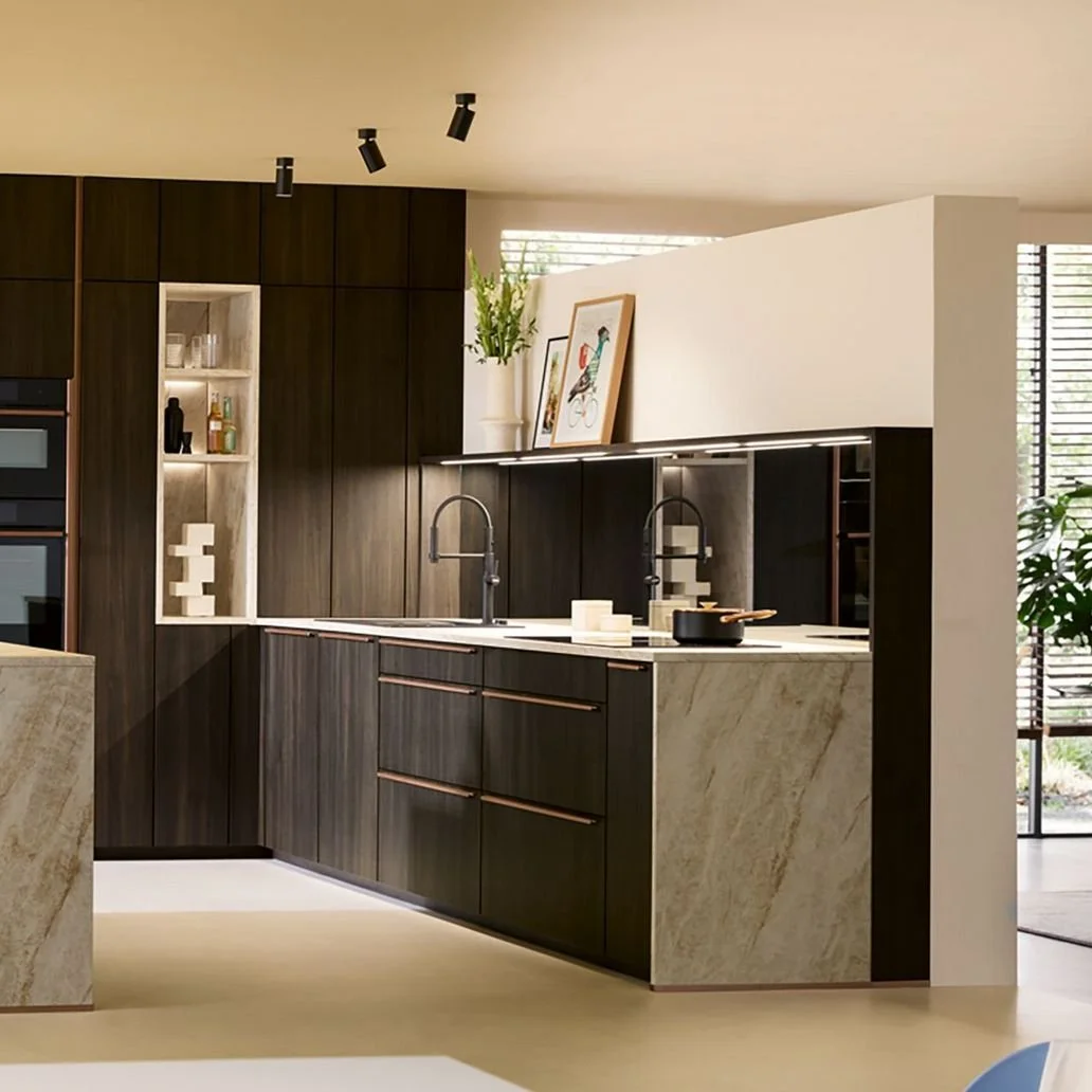 mirrored glass splashback