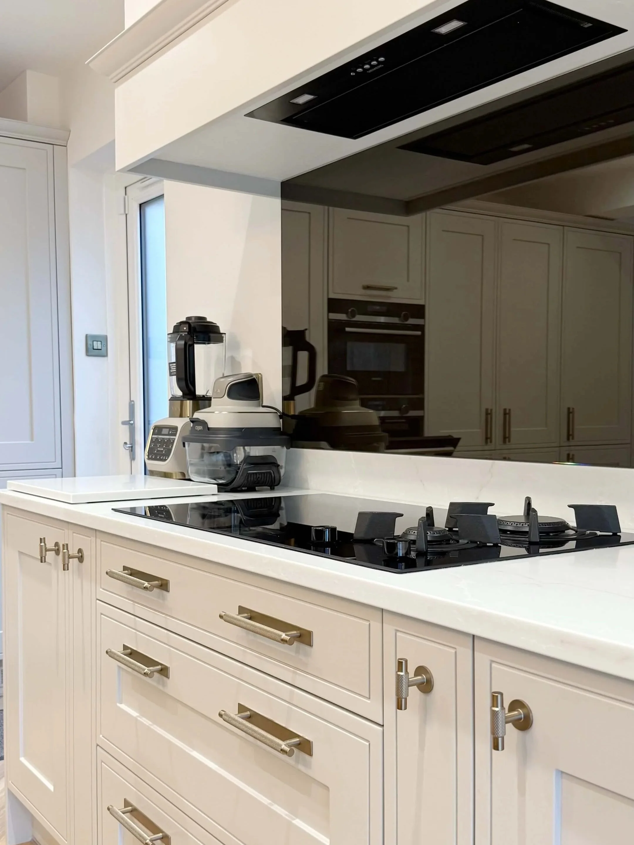 Light Neutral & Grey Shaker Kitchen in Wokingham