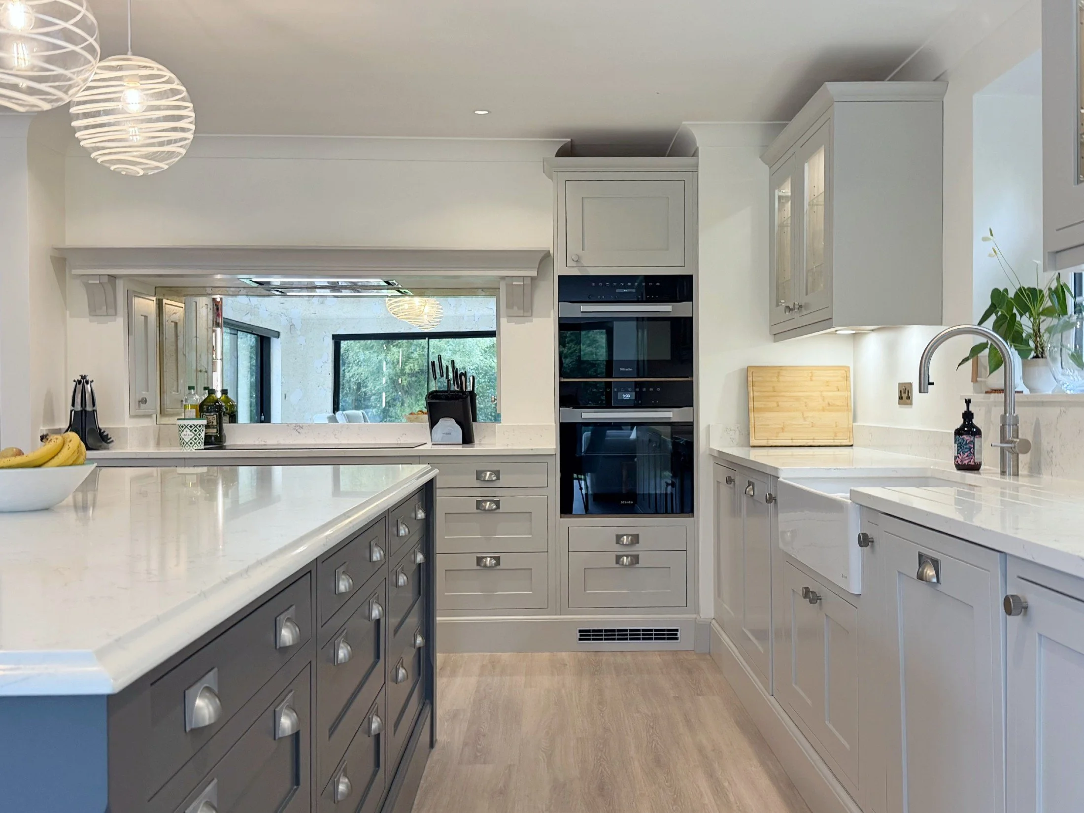 Classic Limestone & Graphite Kitchen in Ascot