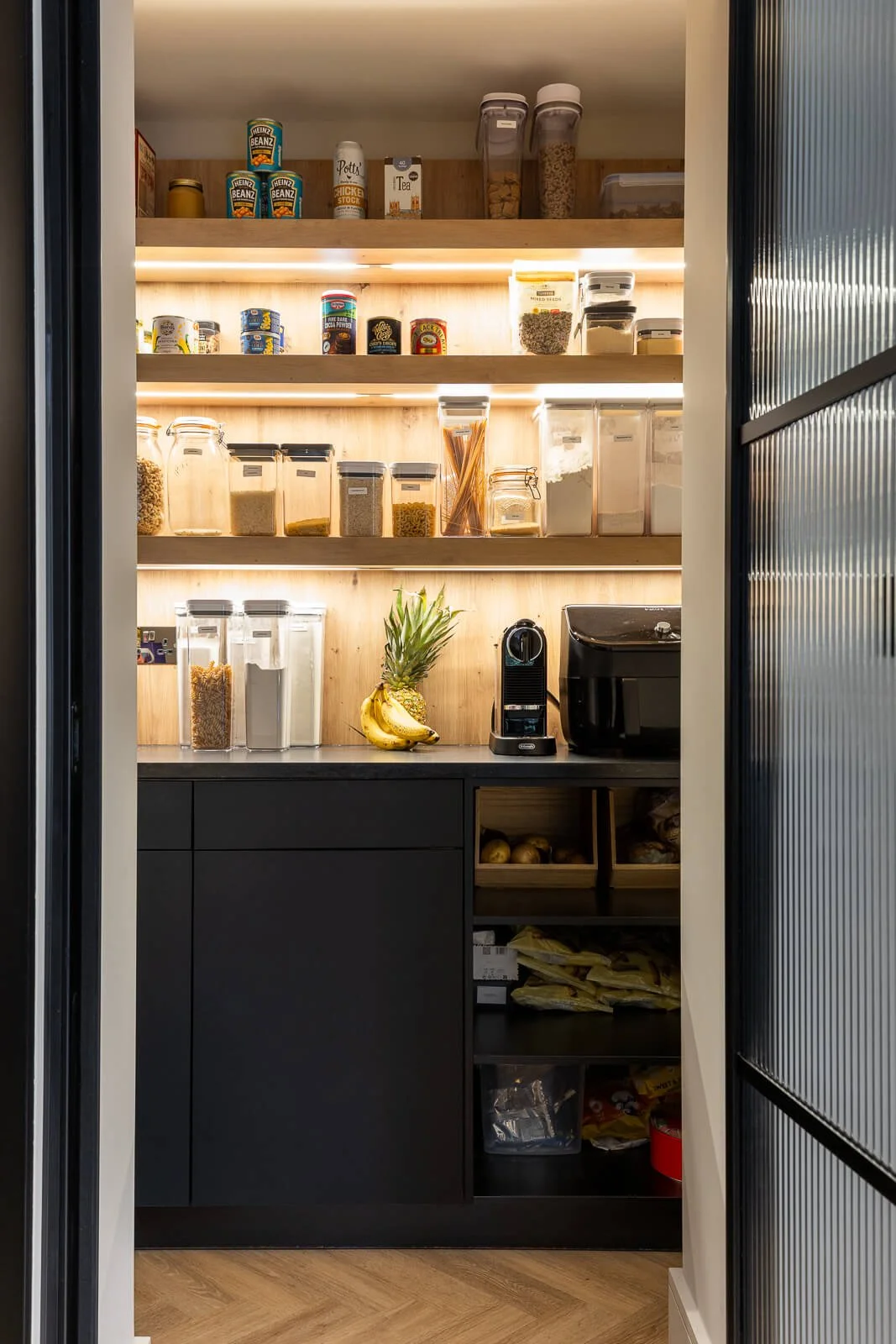 Black & Oak Handleless Kitchen in Harpenden