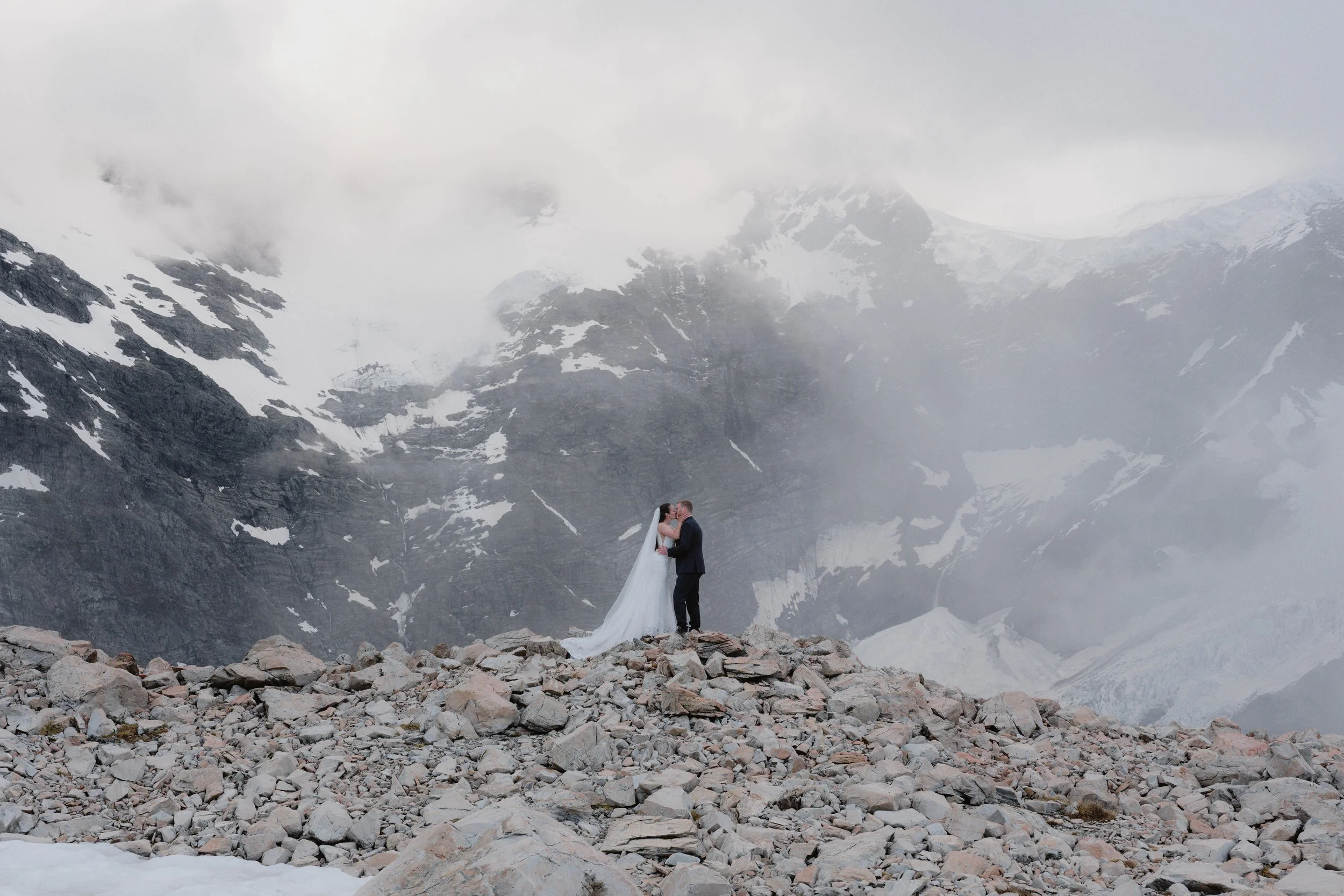 Victoria & Dylan - Mueller Hut-297.jpg