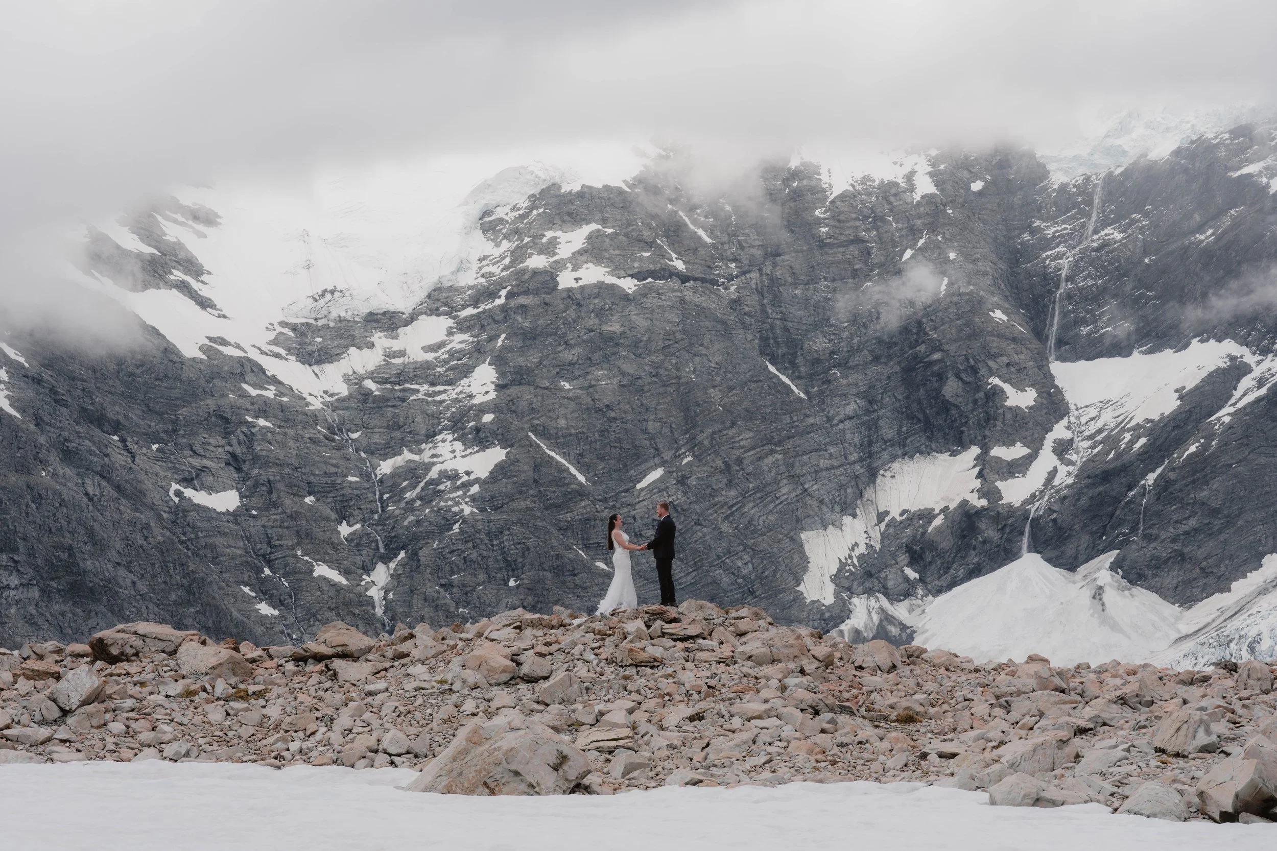 Victoria & Dylan - Mueller Hut-253.jpg