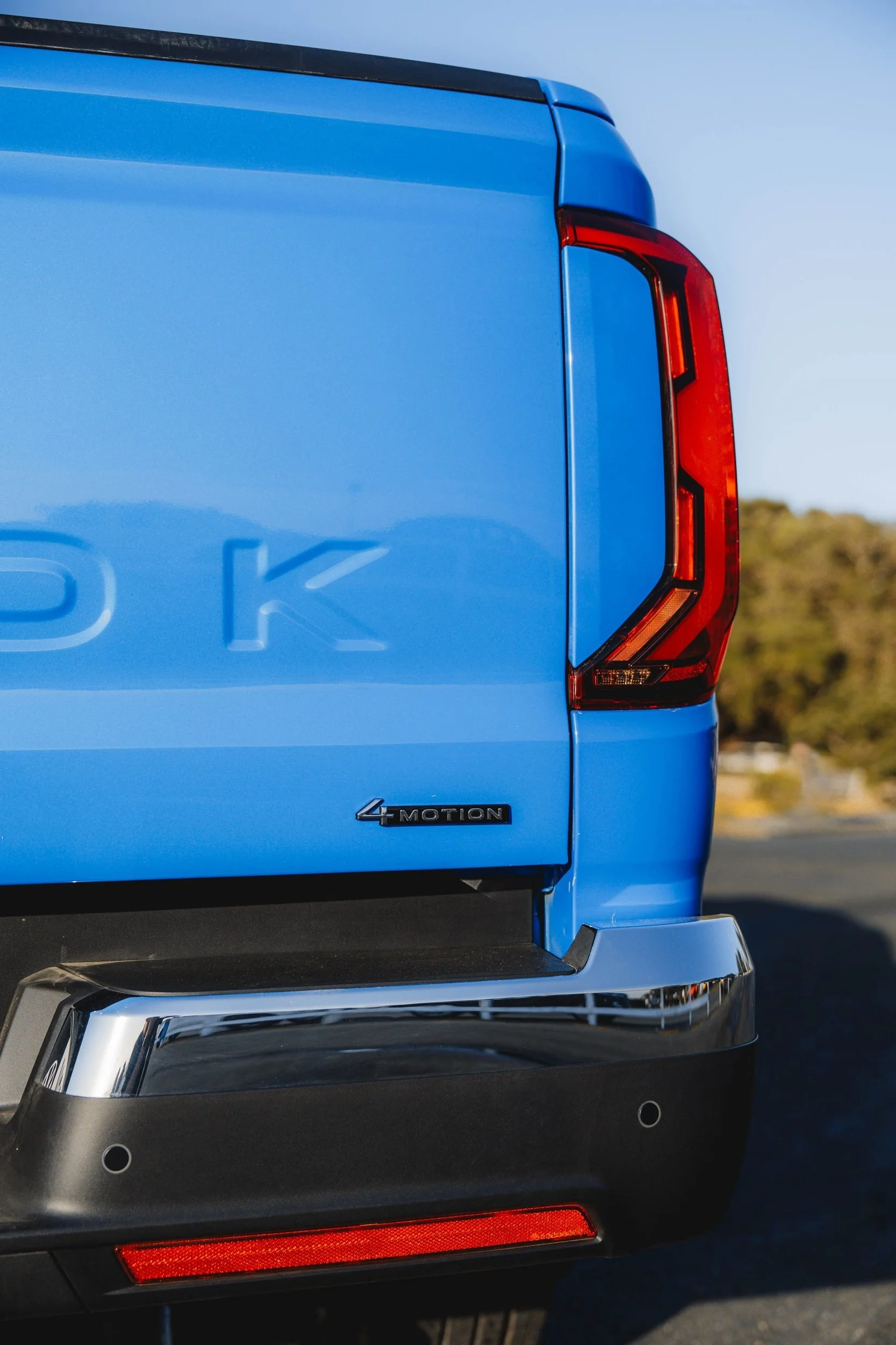 Scott+Howes+-+Volkswagen+Amarok+Aventura+petrol-67.jpg